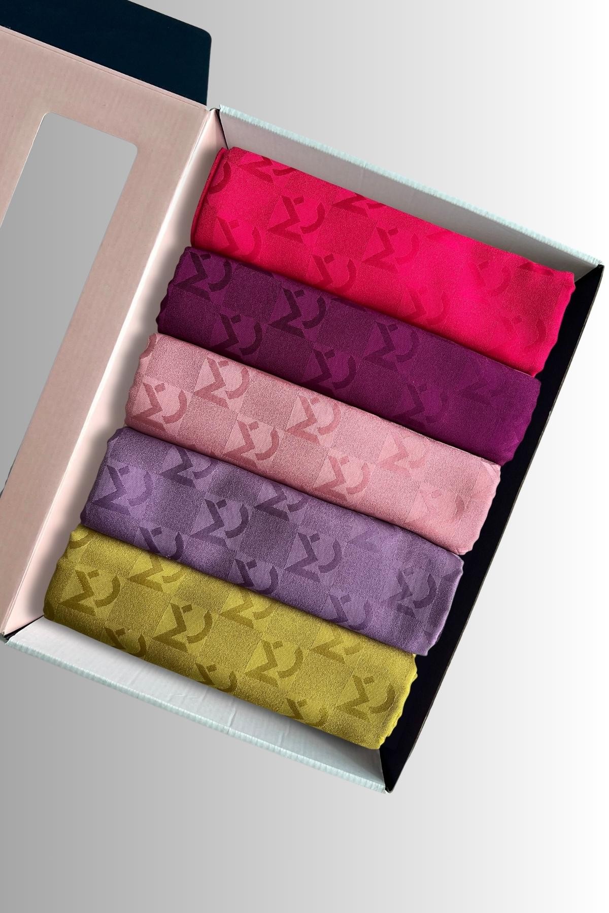 MC Pattern Jacquard Hijab Color Box-16