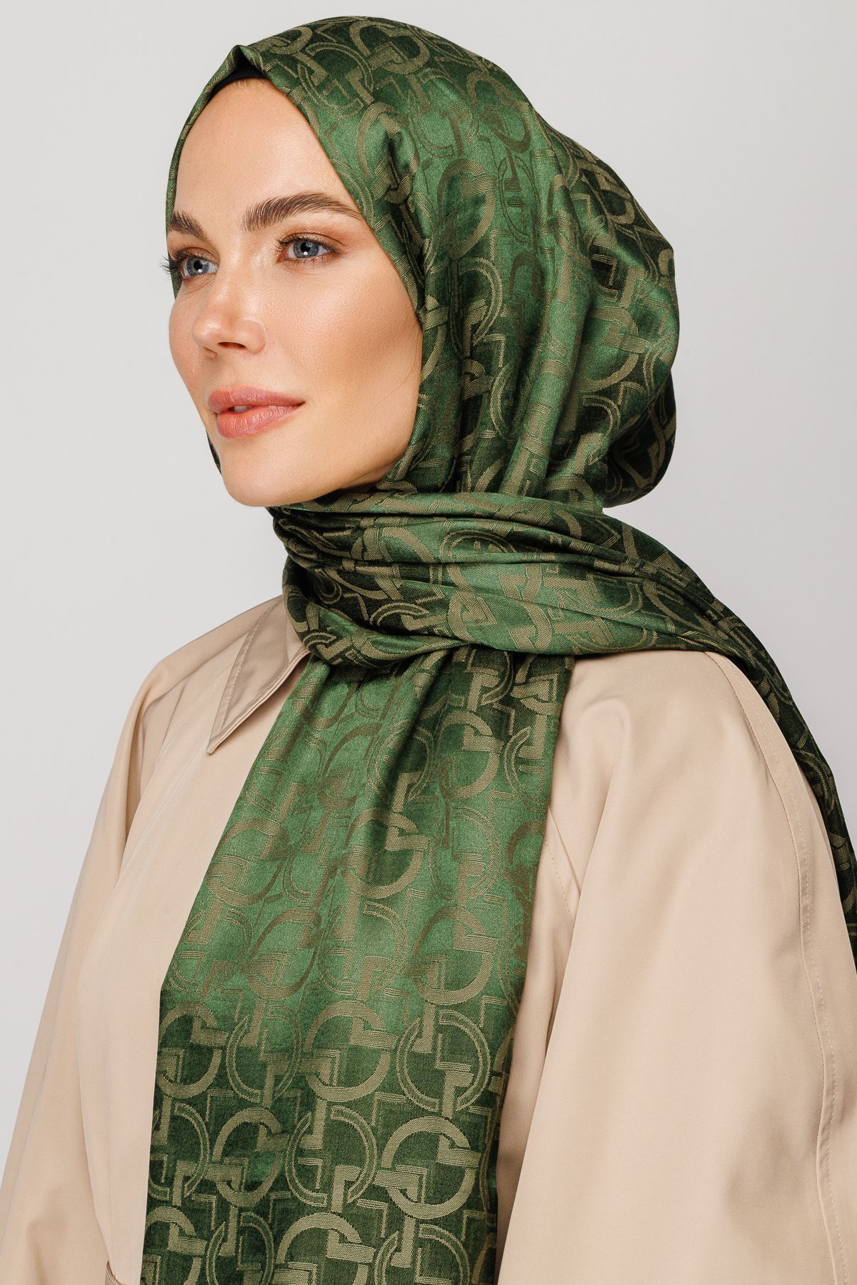 Longar Pattern Shiny Jacquard Hijab