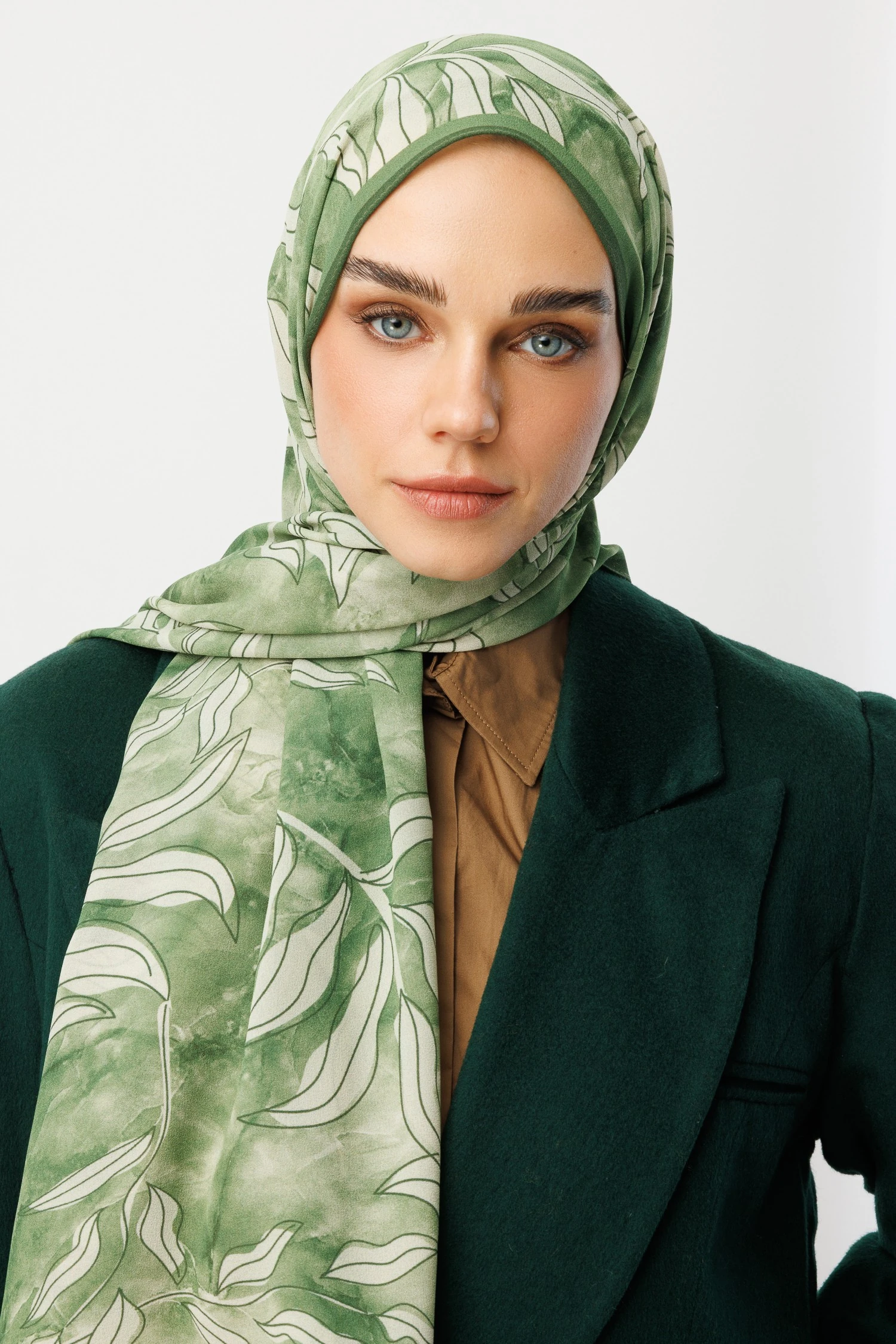 Frond Pattern Hebei Silk Shawl - Cagla Green