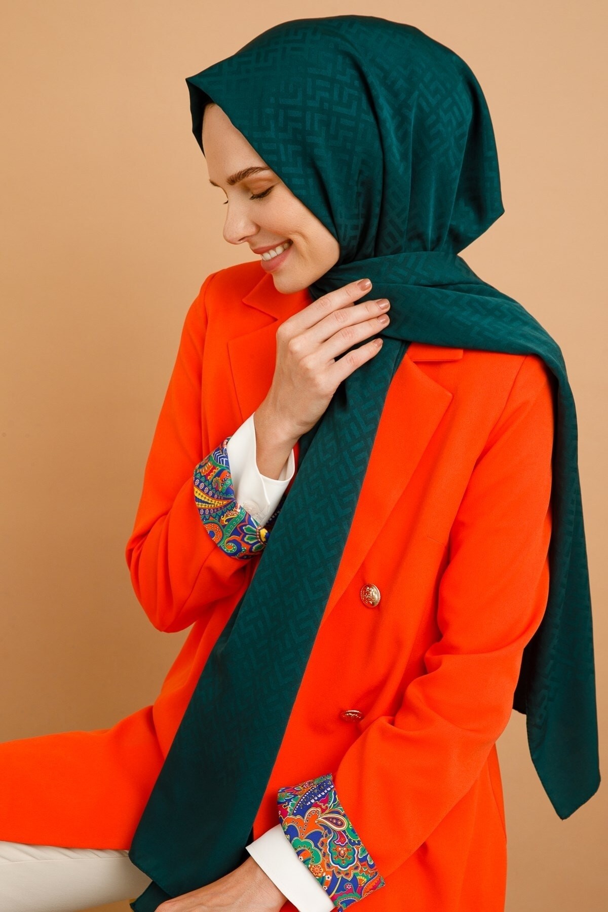 Z Pattern Silky Jacquard Hijab