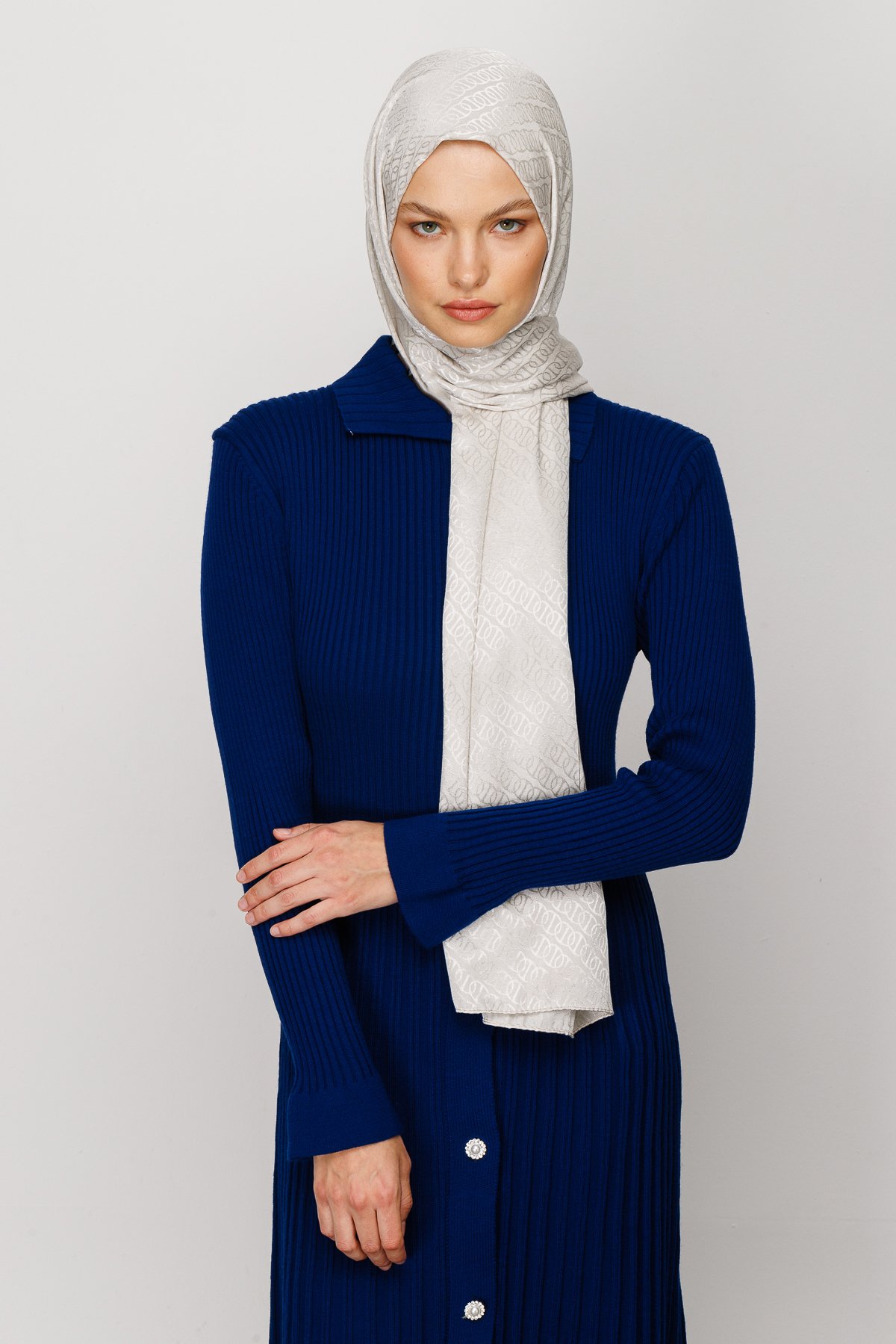 Gemustertes Glänzendes Jacquard Hijab