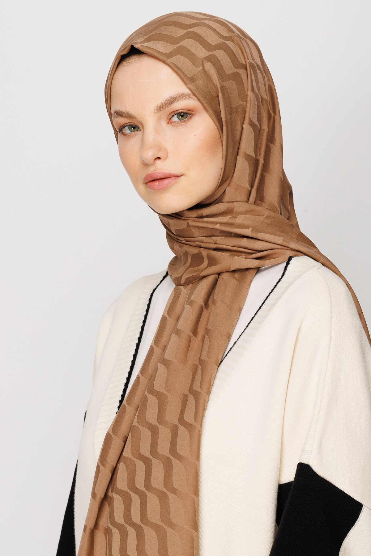 Wave Pattern Silky Jacquard Shawl