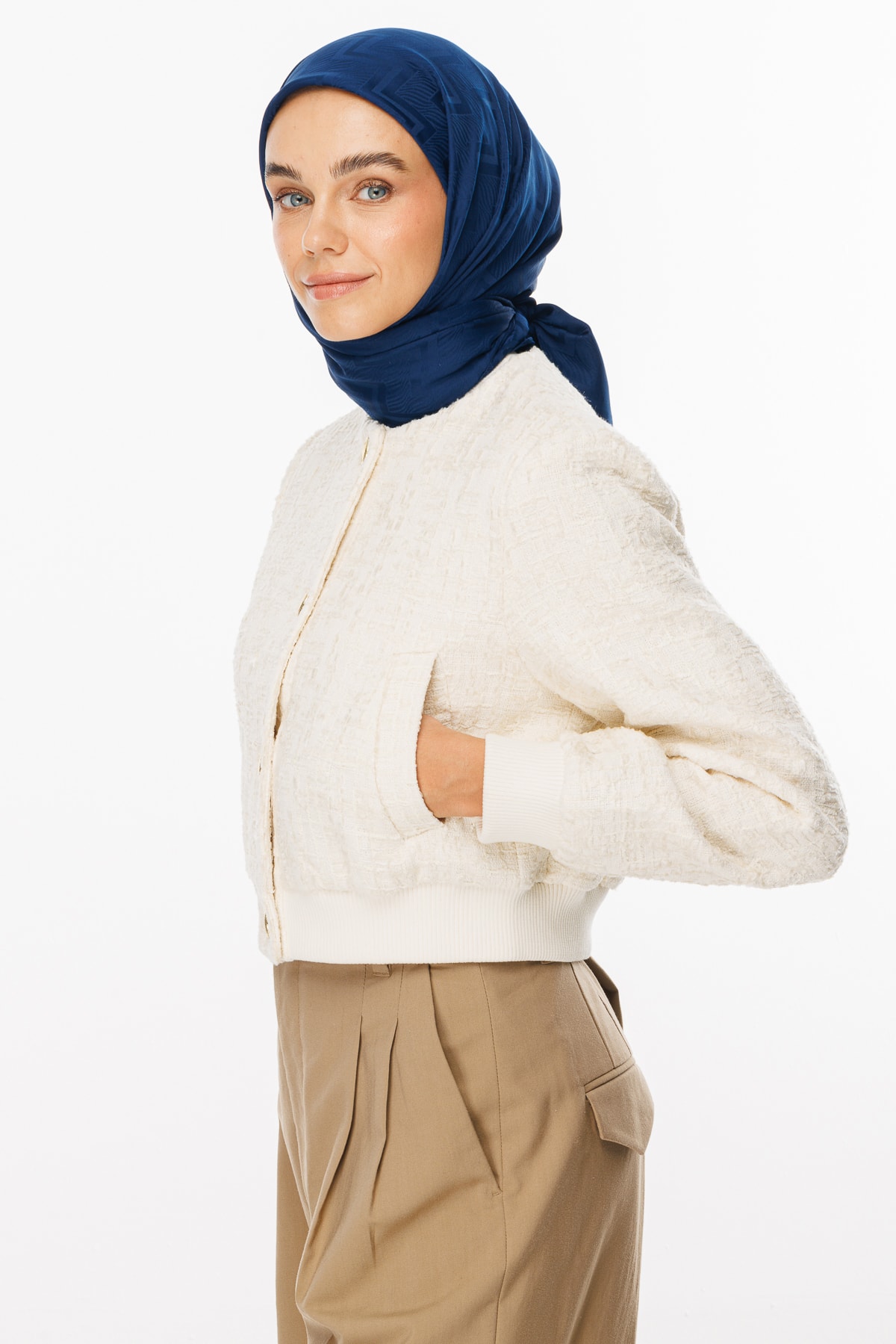 Viora Pattern Silky Jacquard Scarf - Navyblue