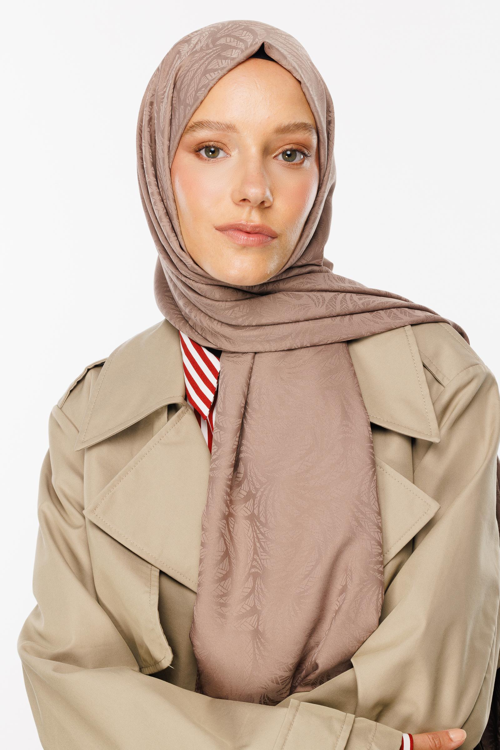 Artemis Pattern Silk Jacquard Shawl - Canyon