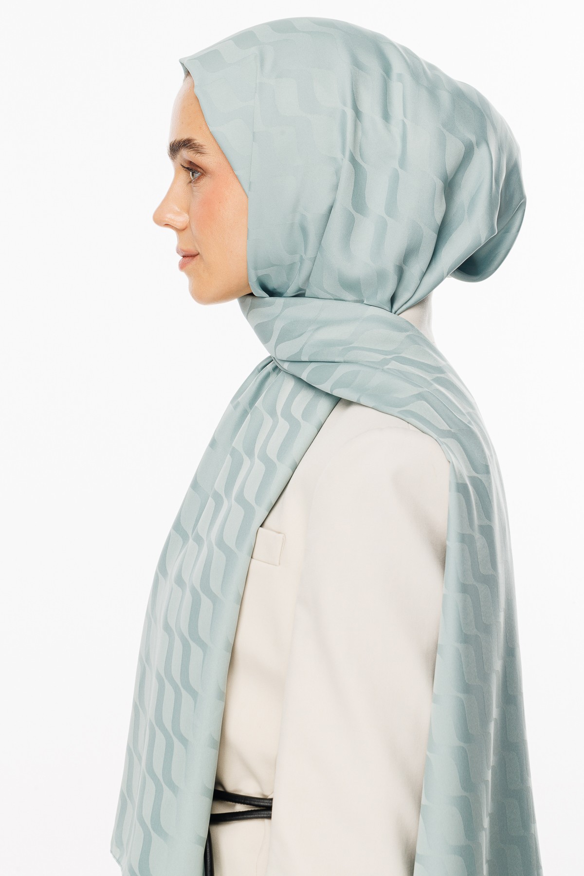 Wave Pattern Silky Jacquard Shawl - Cağla