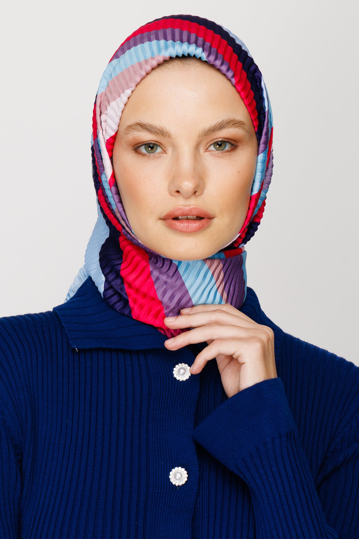 Akra Pattern Pleated Scarf - Lavender