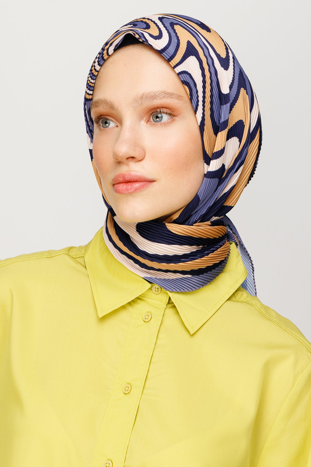 Mira Pattern Pleated Scarf - Saffron