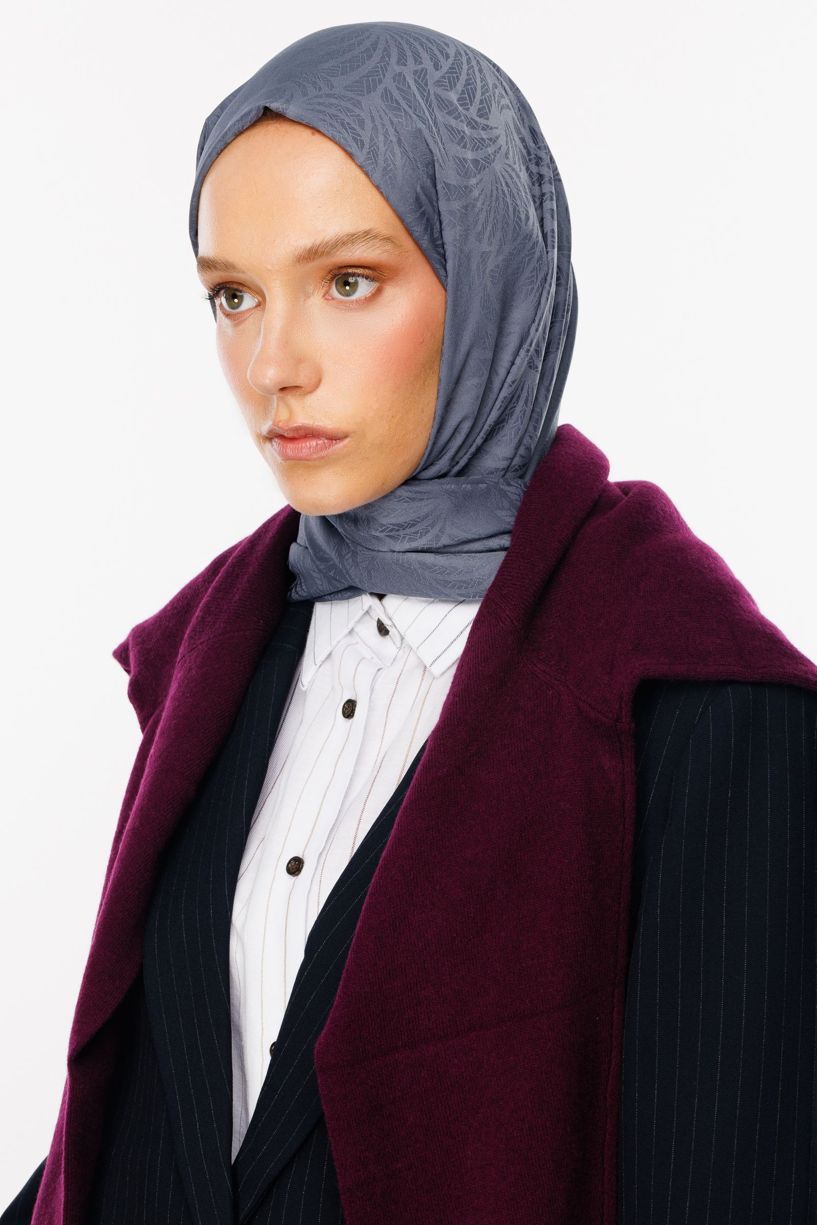 Artemis Pattern Silk Jacquard Hijab