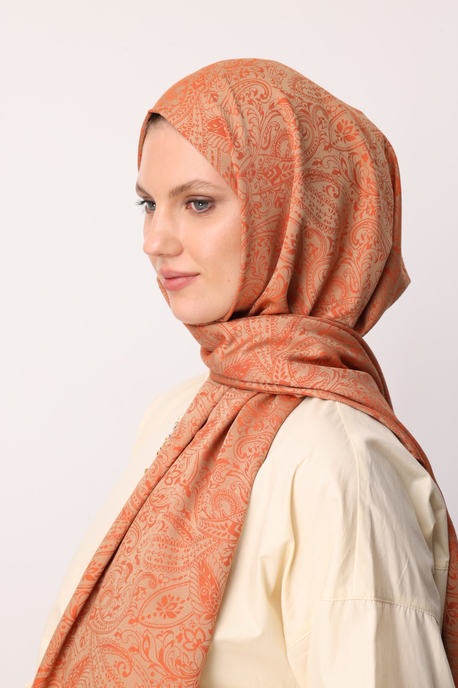 Velora-Pattern Reversible Shawl