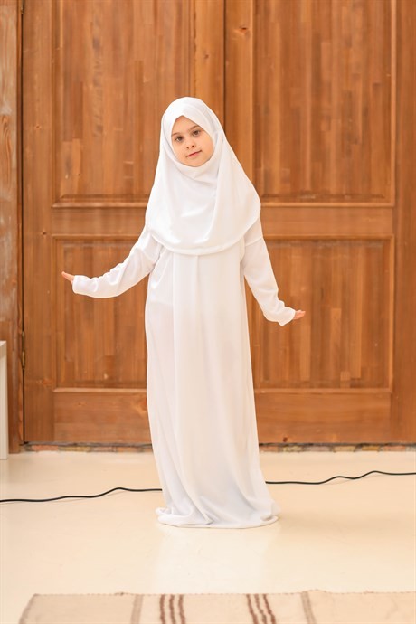 Küçük Boy Kız Tesettür Beyaz Tek Parça Pratik Namaz Elbisesi