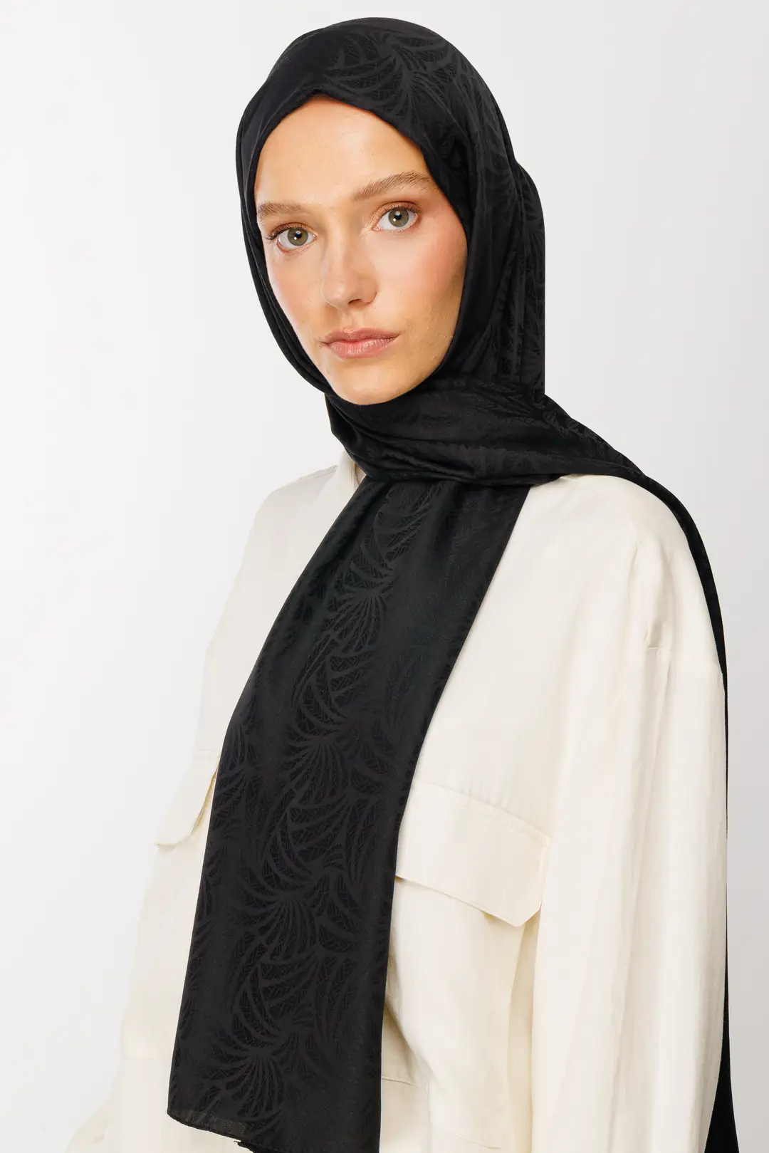 Artemis Pattern Silk Jacquard Shawl | MOONCORN