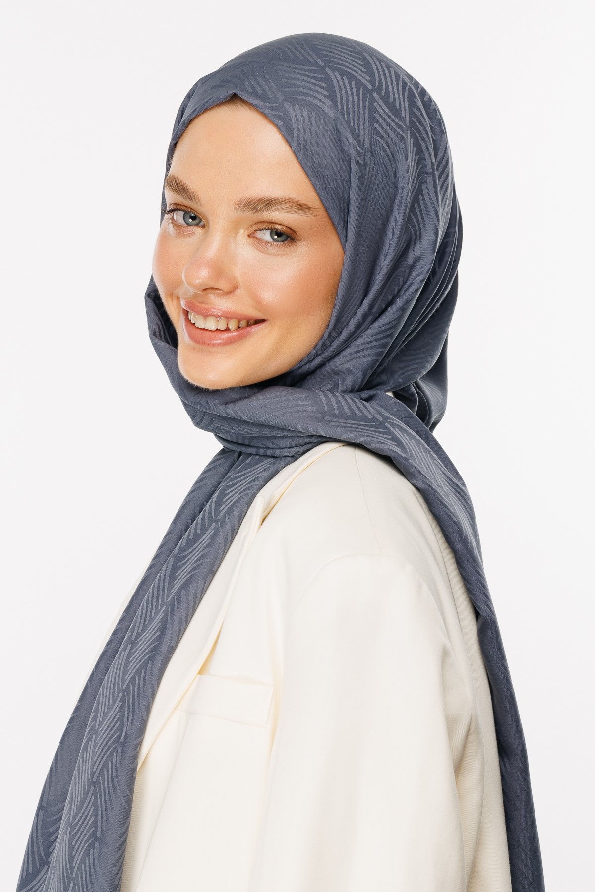 Aura Pattern Silk Jacquard Hijab