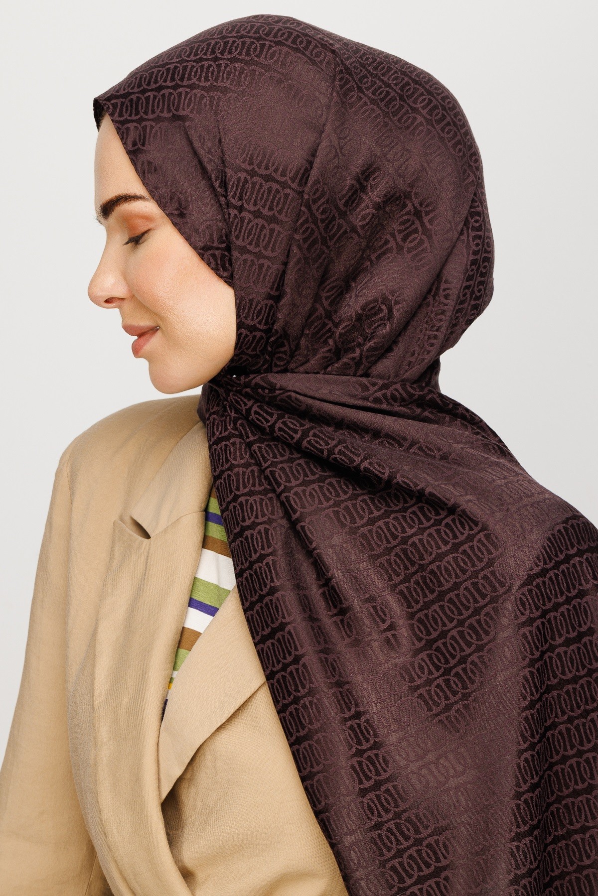 Forever Pattern Shiny Jacquard Hijab