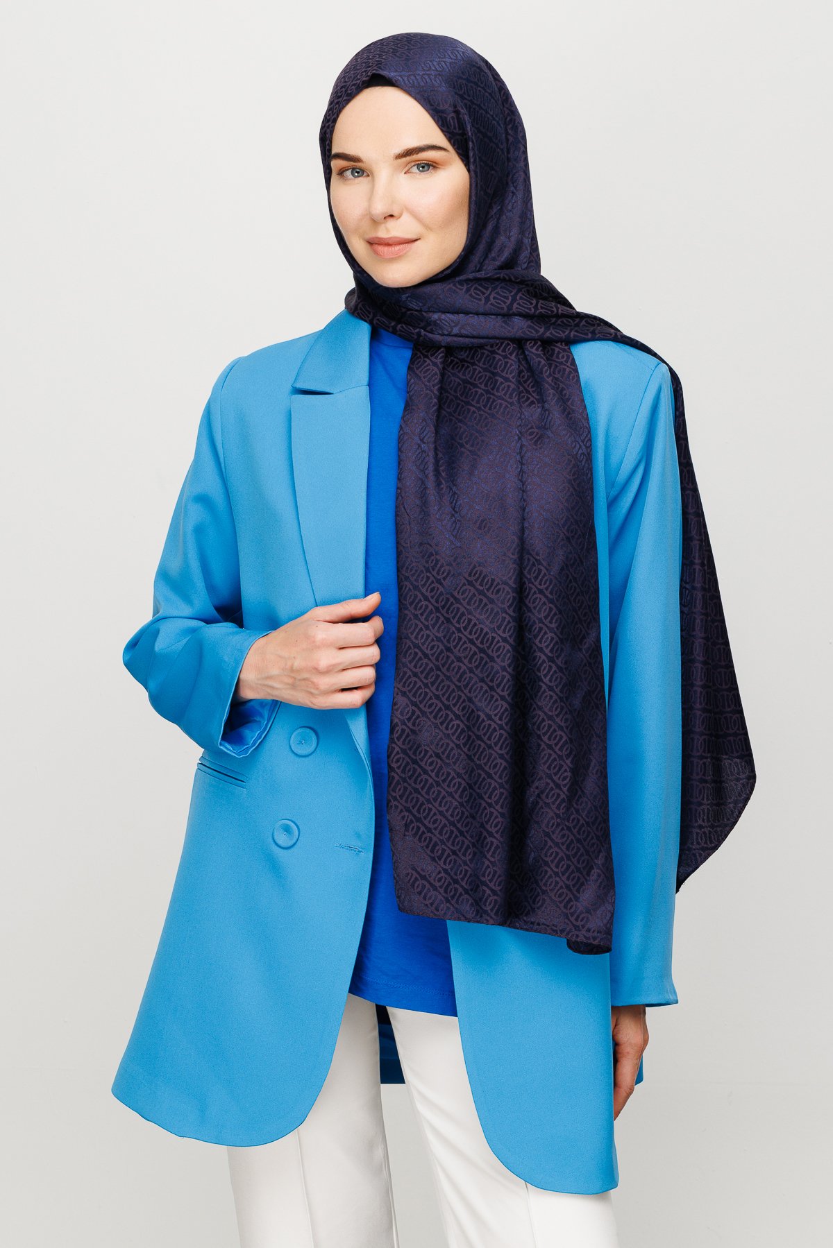 Forever Pattern Shiny Jacquard Hijab