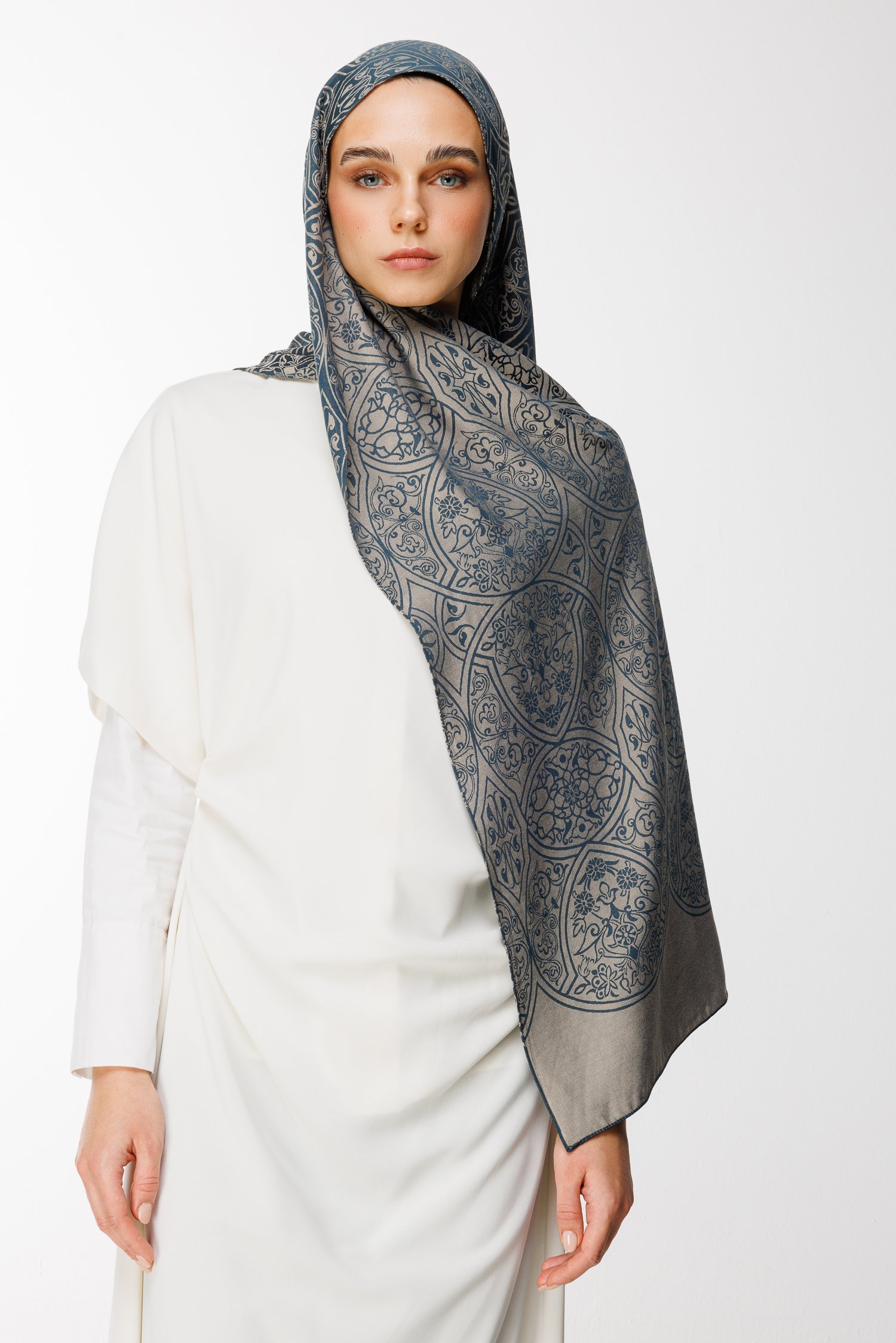 Morocco Pattern Double-Sided Shawl - Petrol Blue-Beige