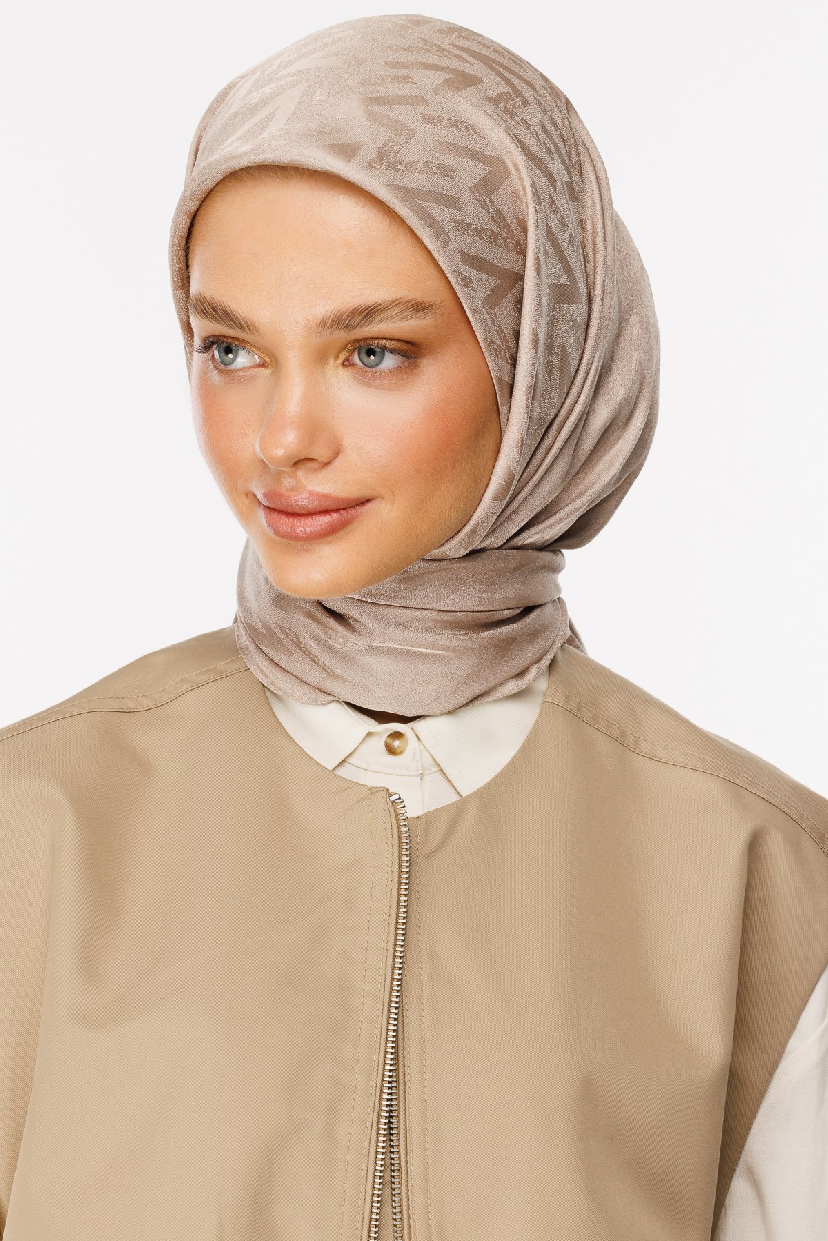 Nova Pattern Luxury Jacquard Scarf - Beige