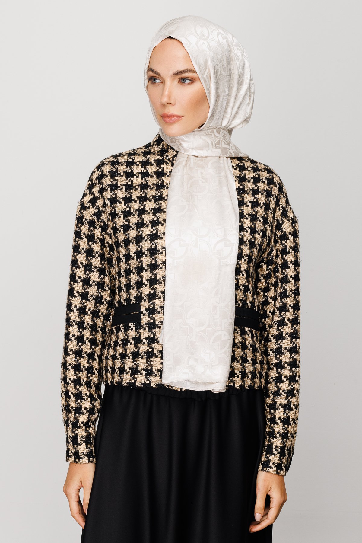 Gemustertes Glänzendes Jacquard Hijab