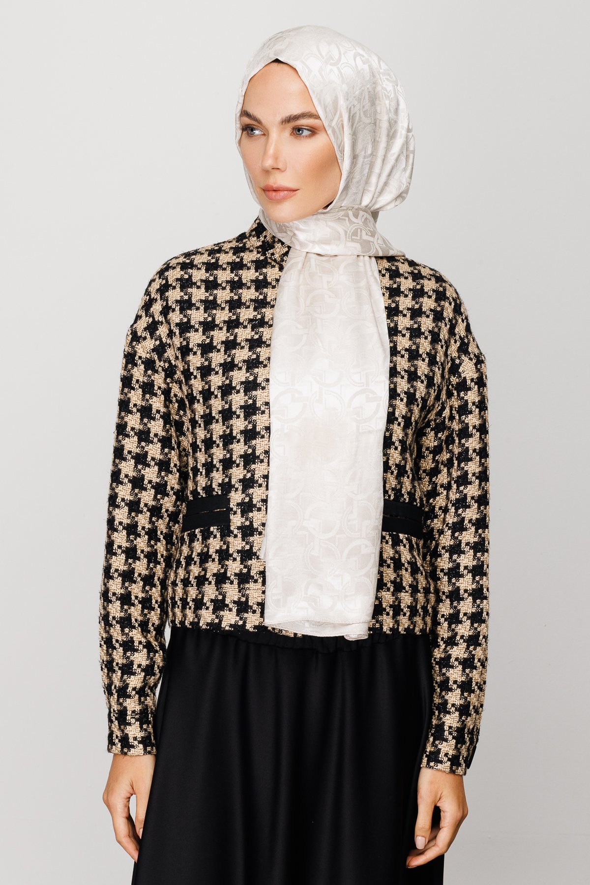 Longar Pattern Shiny Jacquard Shawl - Stone Color