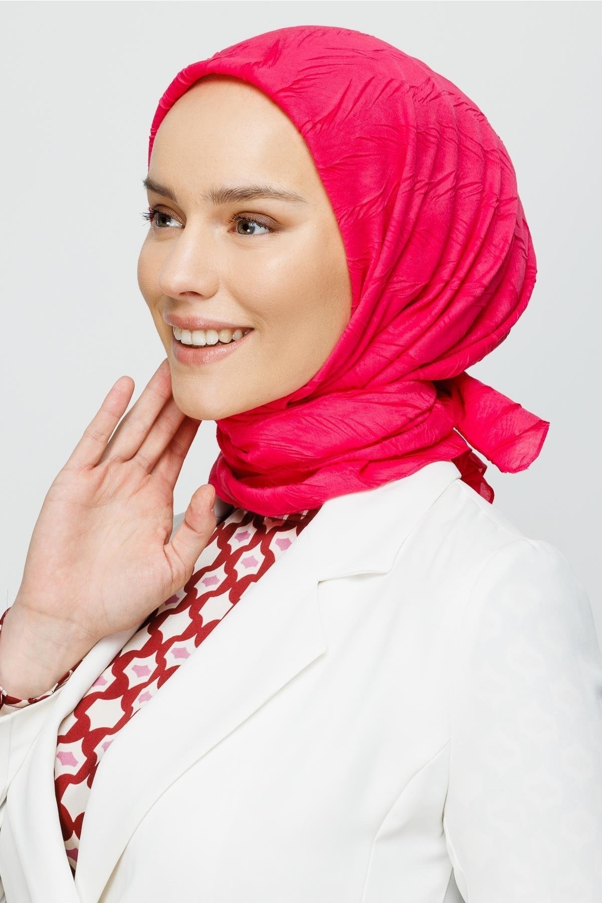 Fuşya Piliseli Bambu Eşarp