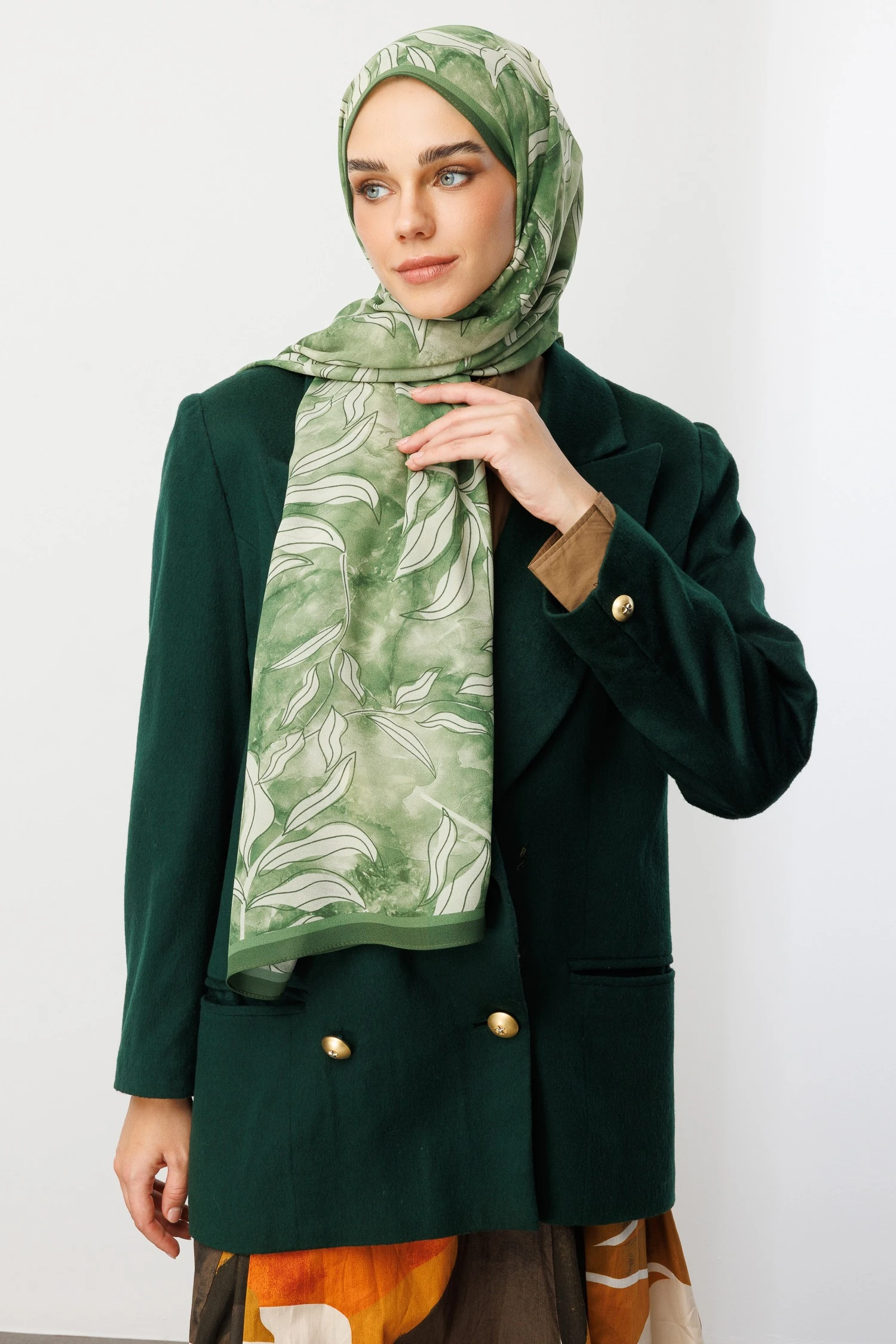 Frond Pattern Hebei Silk Shawl - Cagla Green