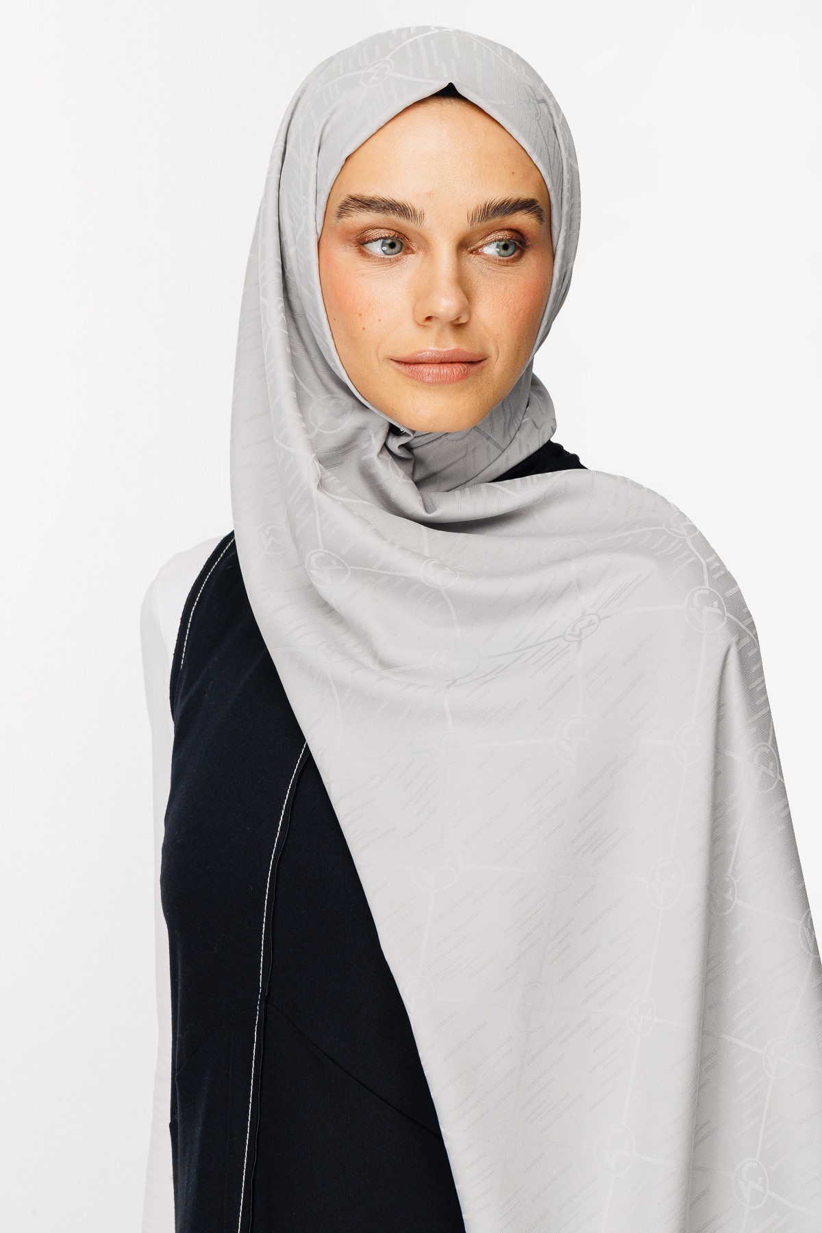 Moon Is Pattern Jacquard Shawl - Silver