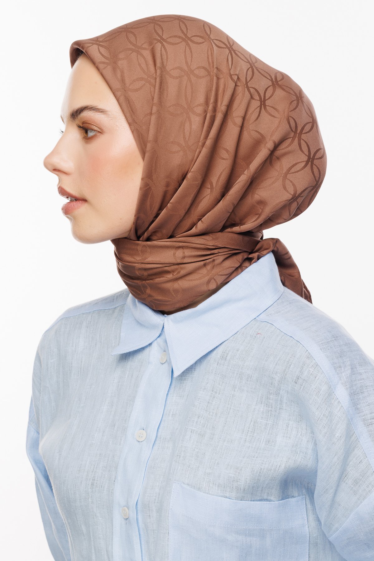 London Pattern Silky Jacquard Scarf - Waterside