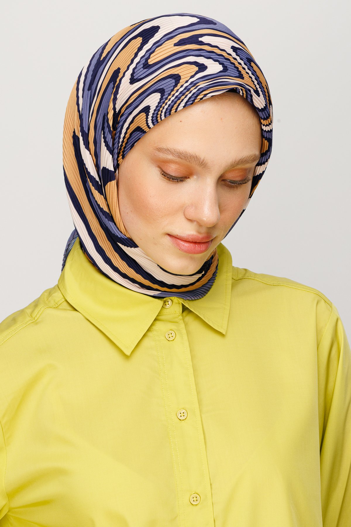Mira Pattern Pleated Scarf - Saffron