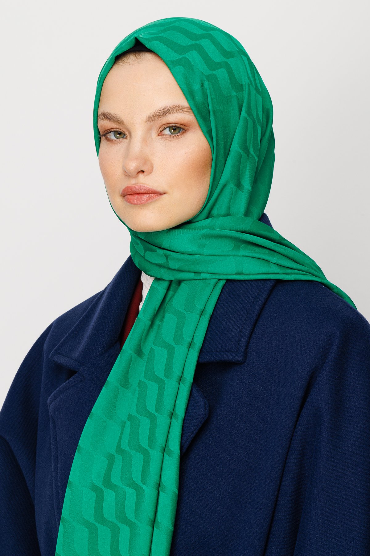 Benetton Yeşili Dalga Desen İpeksi Jakar Şal