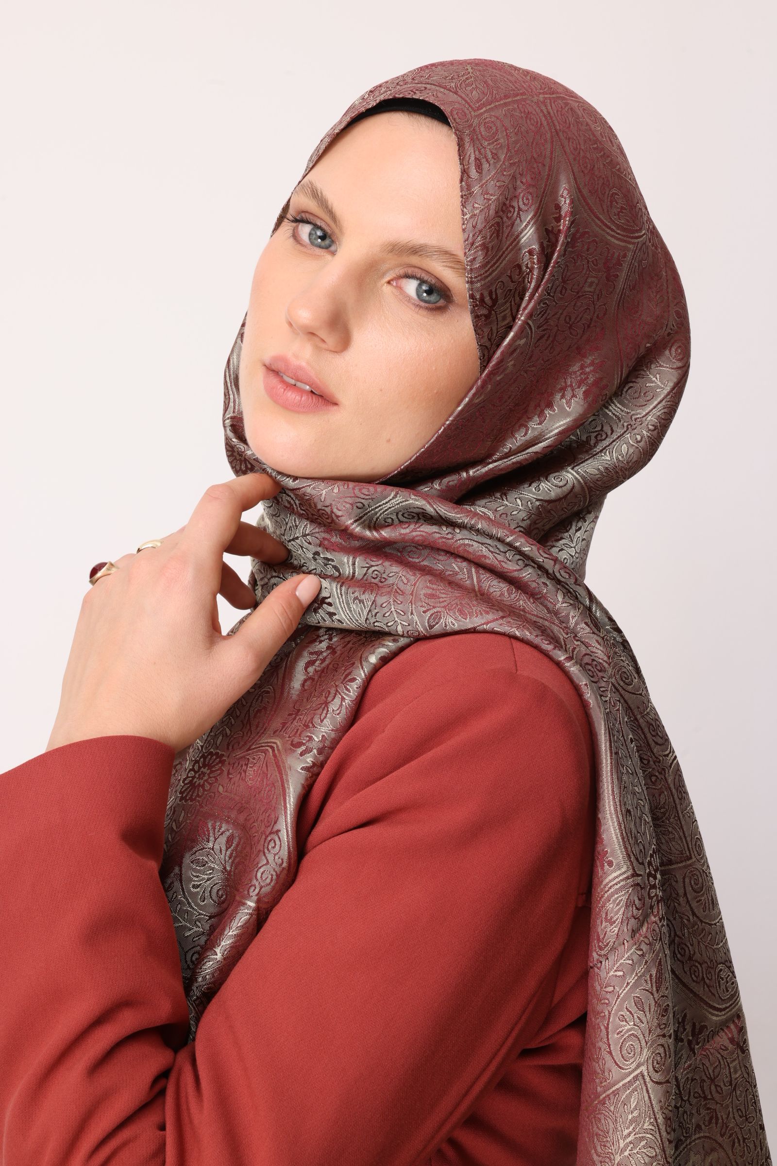 Shline Line Viscose Shawl - Elderberry-Salmon