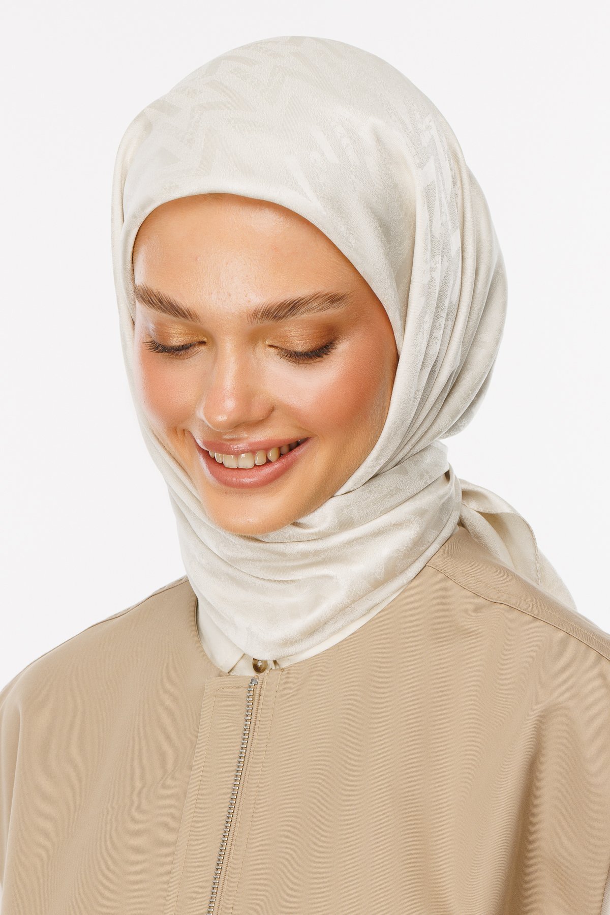 Nova Pattern Luxury Jacquard Scarf - Pearl