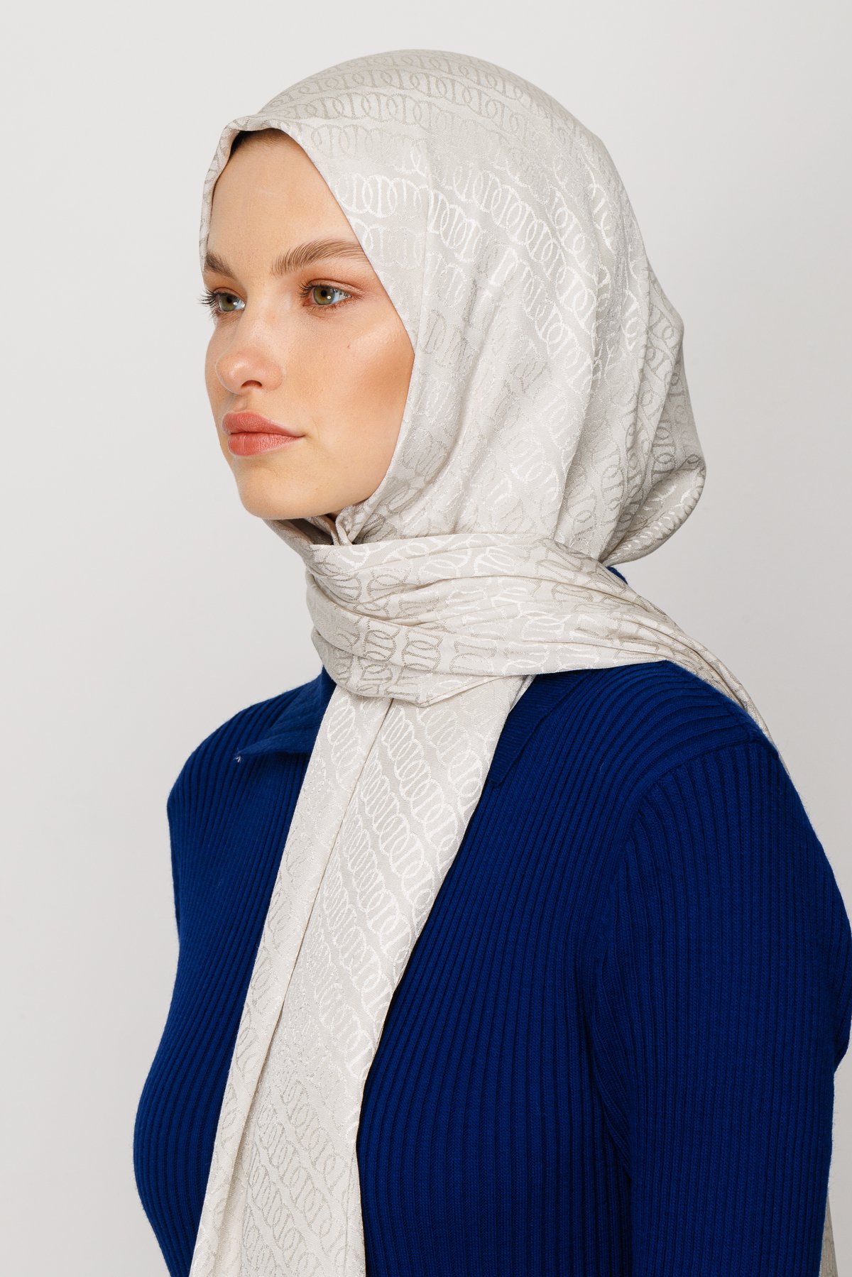 Gemustertes Glänzendes Jacquard Hijab