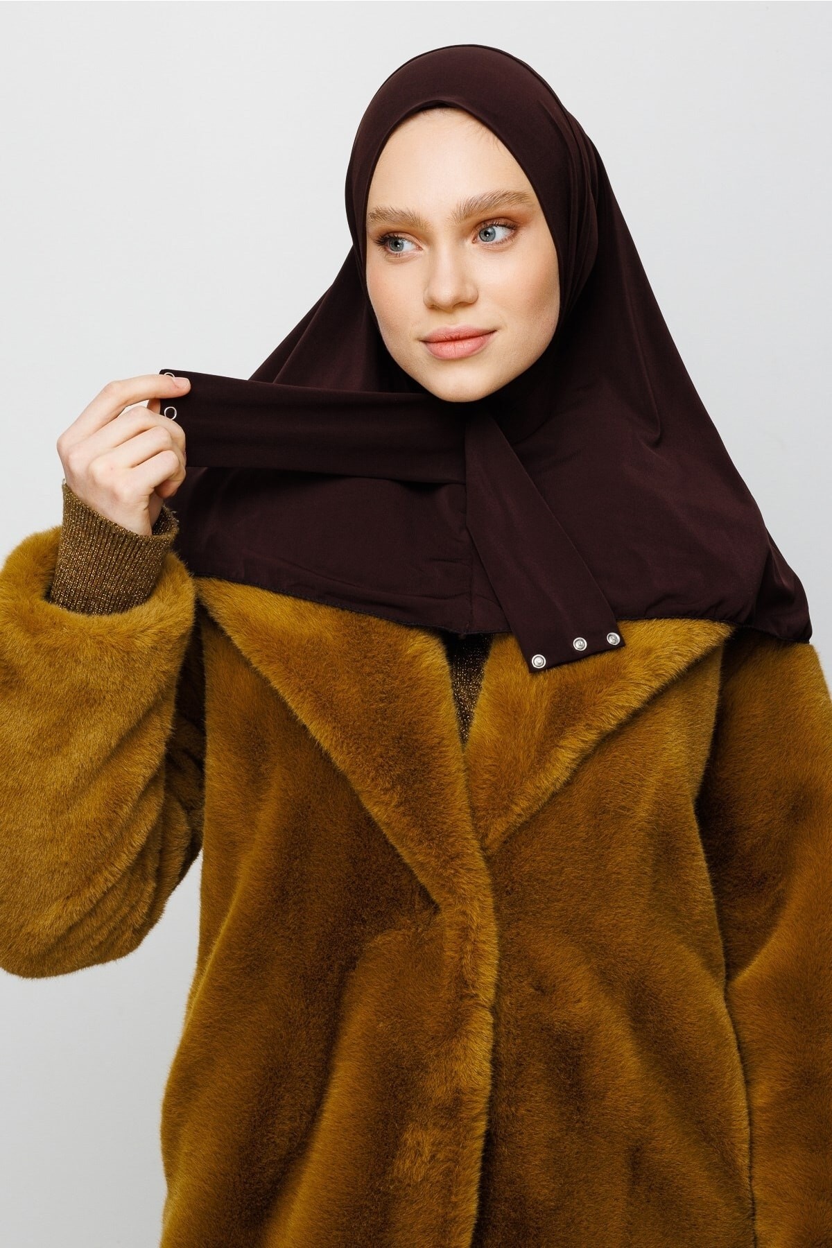 Praktischer Hijab