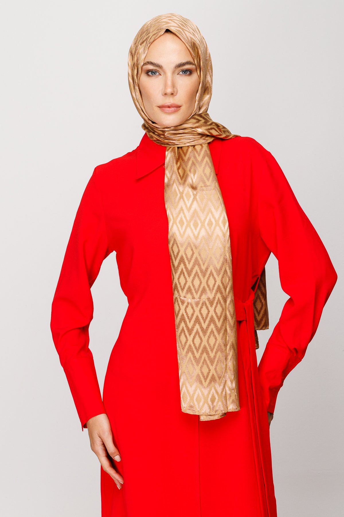 Karo Pattern Shiny Jacquard Shawl - Biscuit