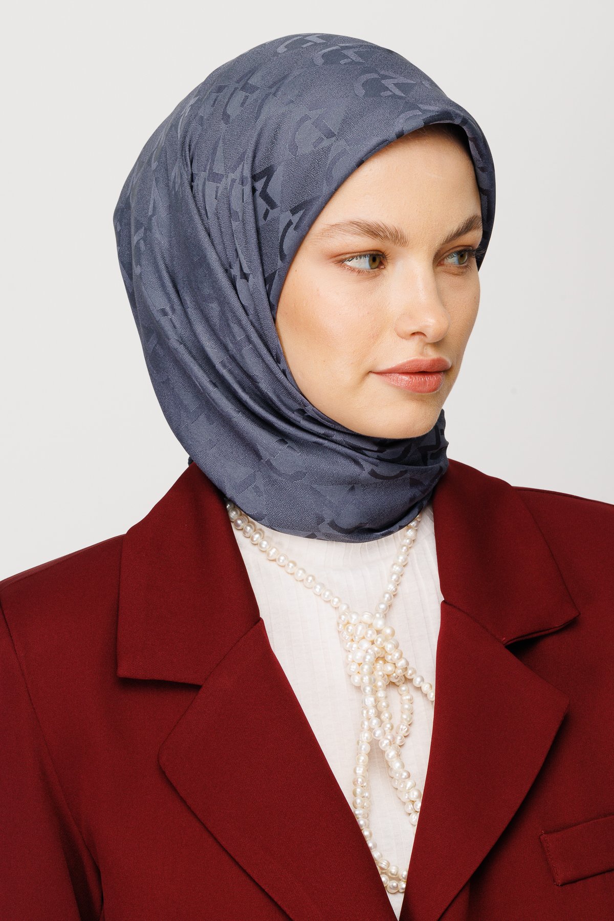 MC Pattern Jacquard Shawl - Smoked