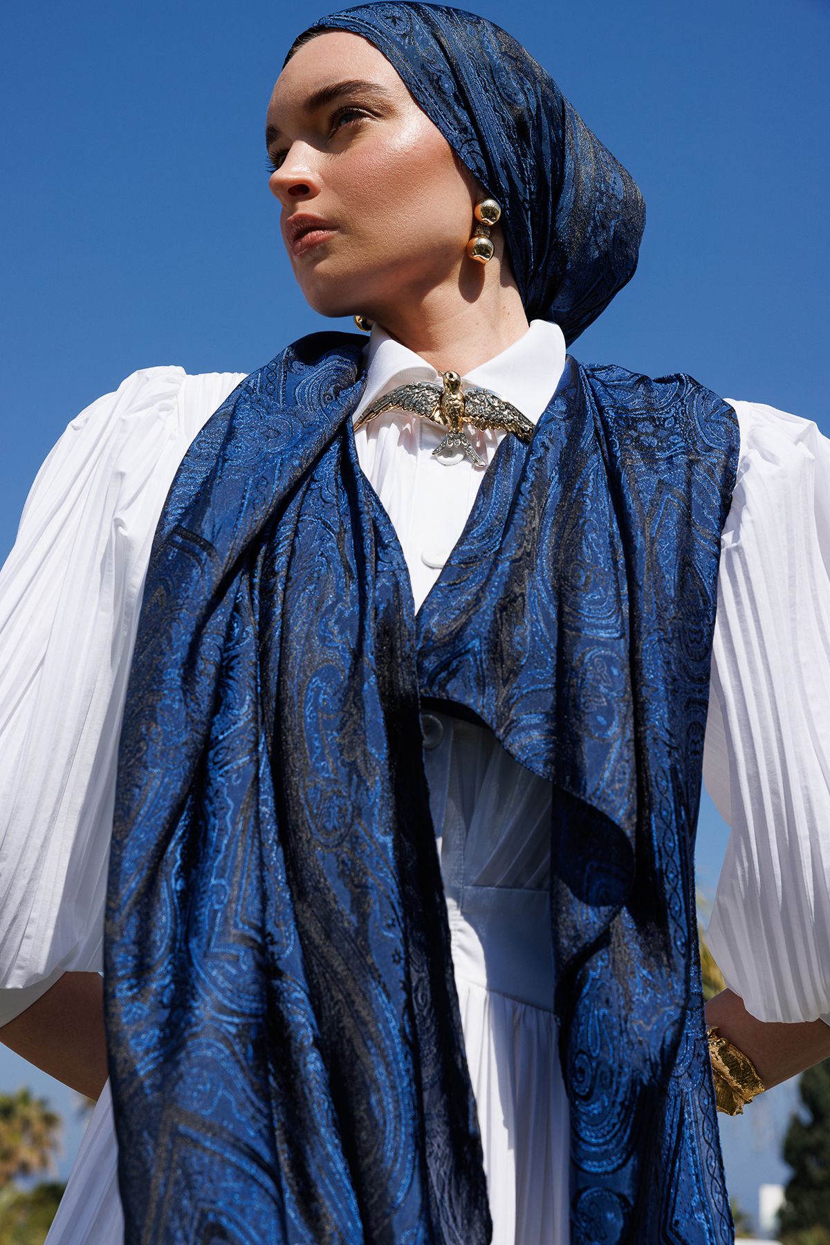 Liva Pattern Shine Line Shawl - Black-Indigo