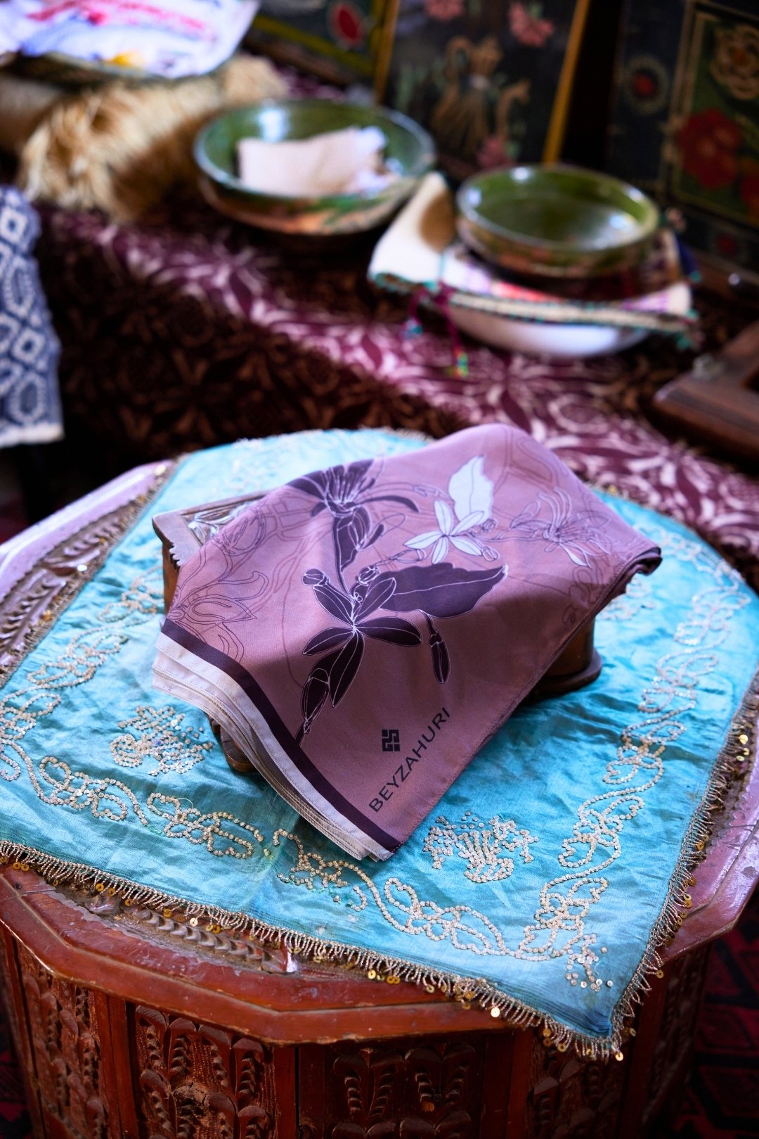 Yekta Desen Sakura İpek Şal Kiremit