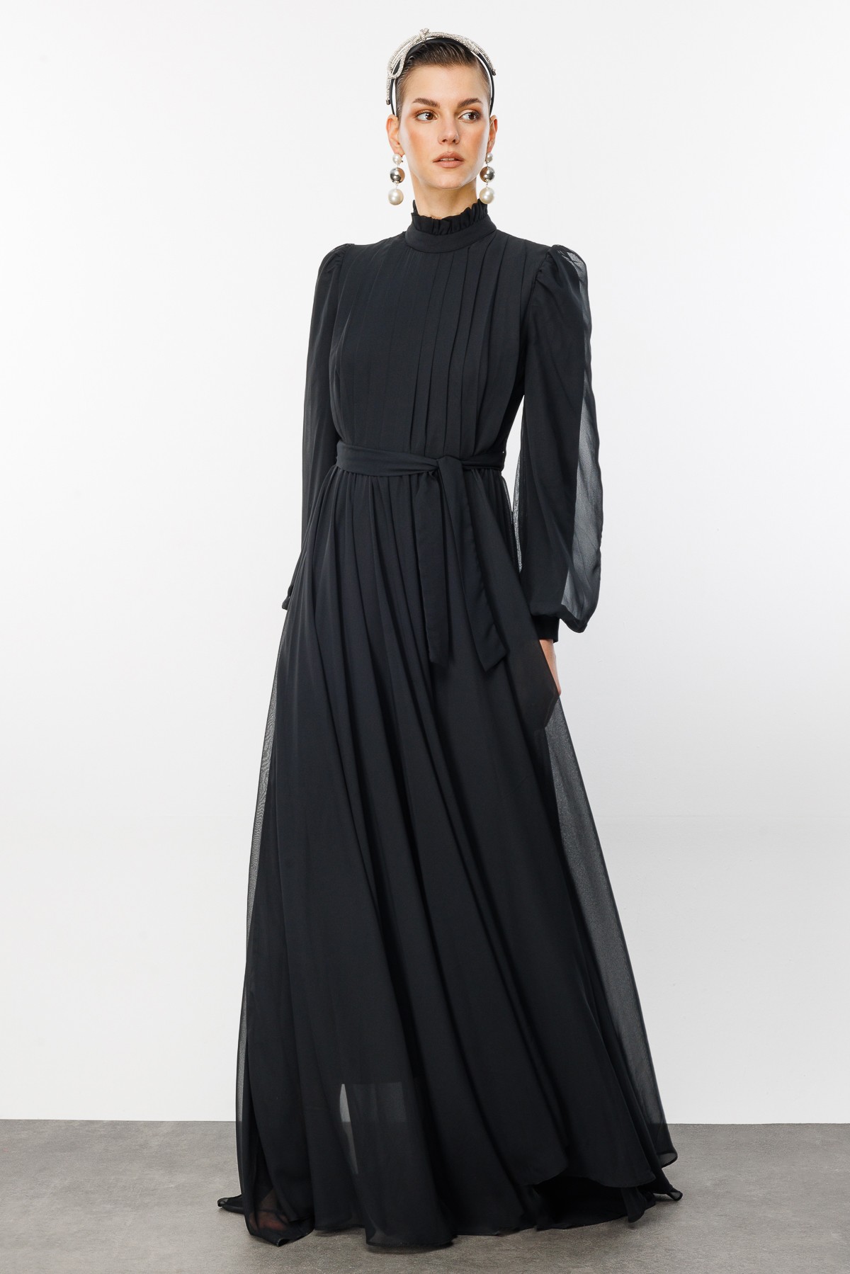 Pileli Organze Elbise - Siyah