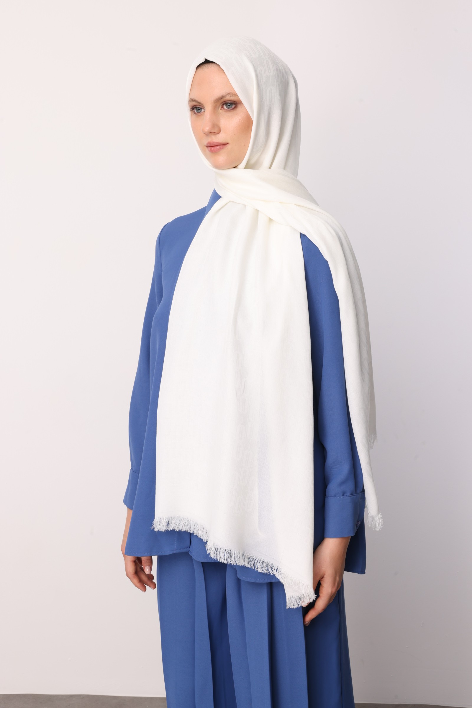 Chain Pattern Cotton Jacquard Shawl - Ecru