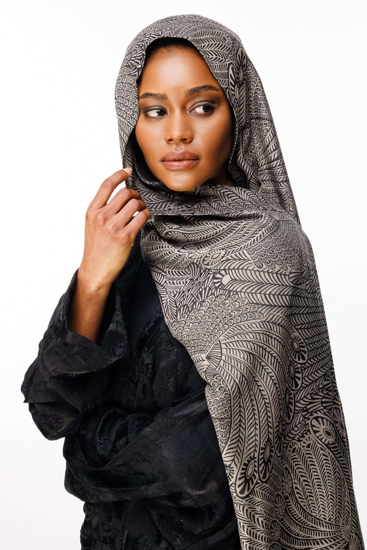 Mayra Pattern Double-Sided Shawl - Black-Beige