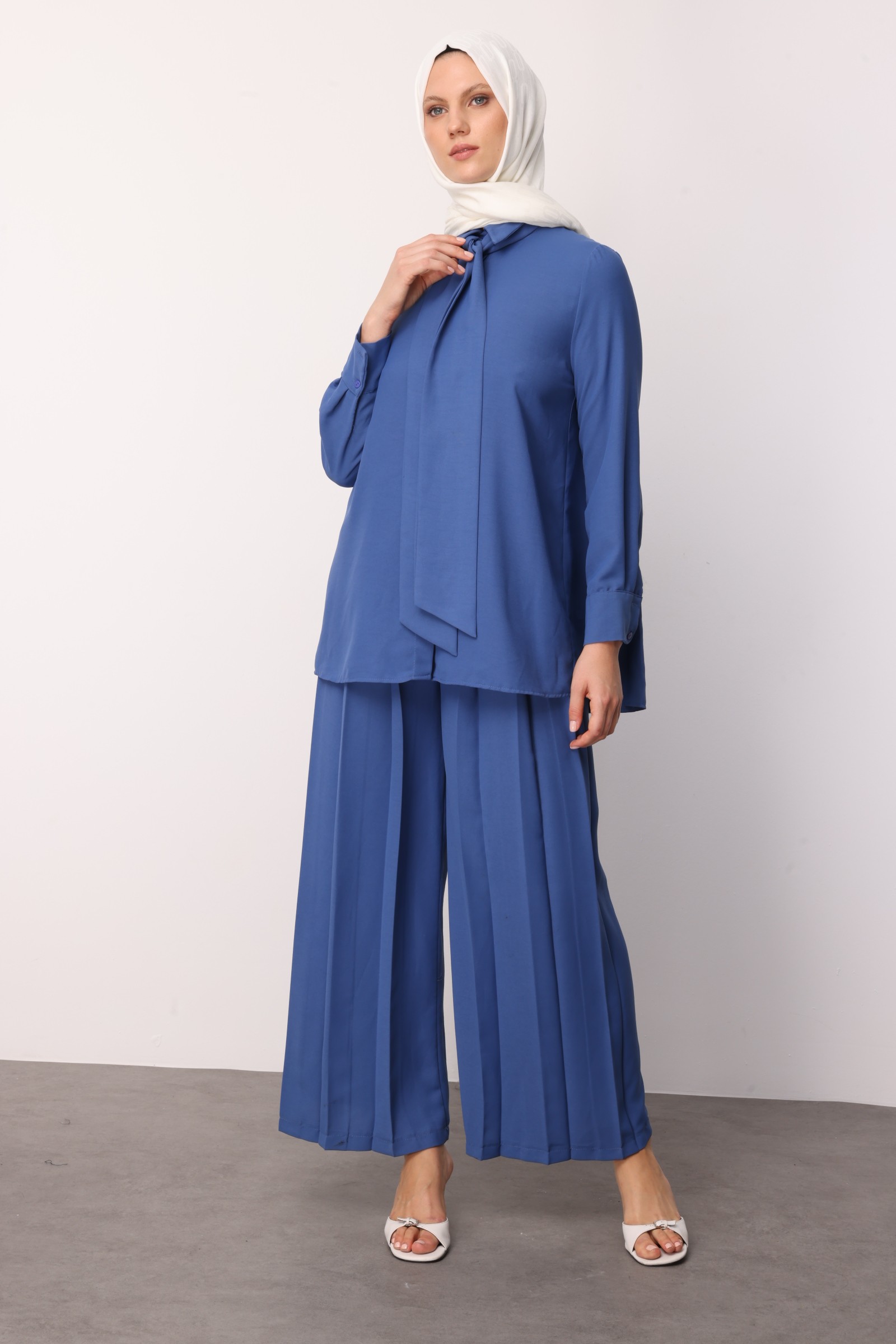 Chain Pattern Cotton Jacquard Shawl - Ecru