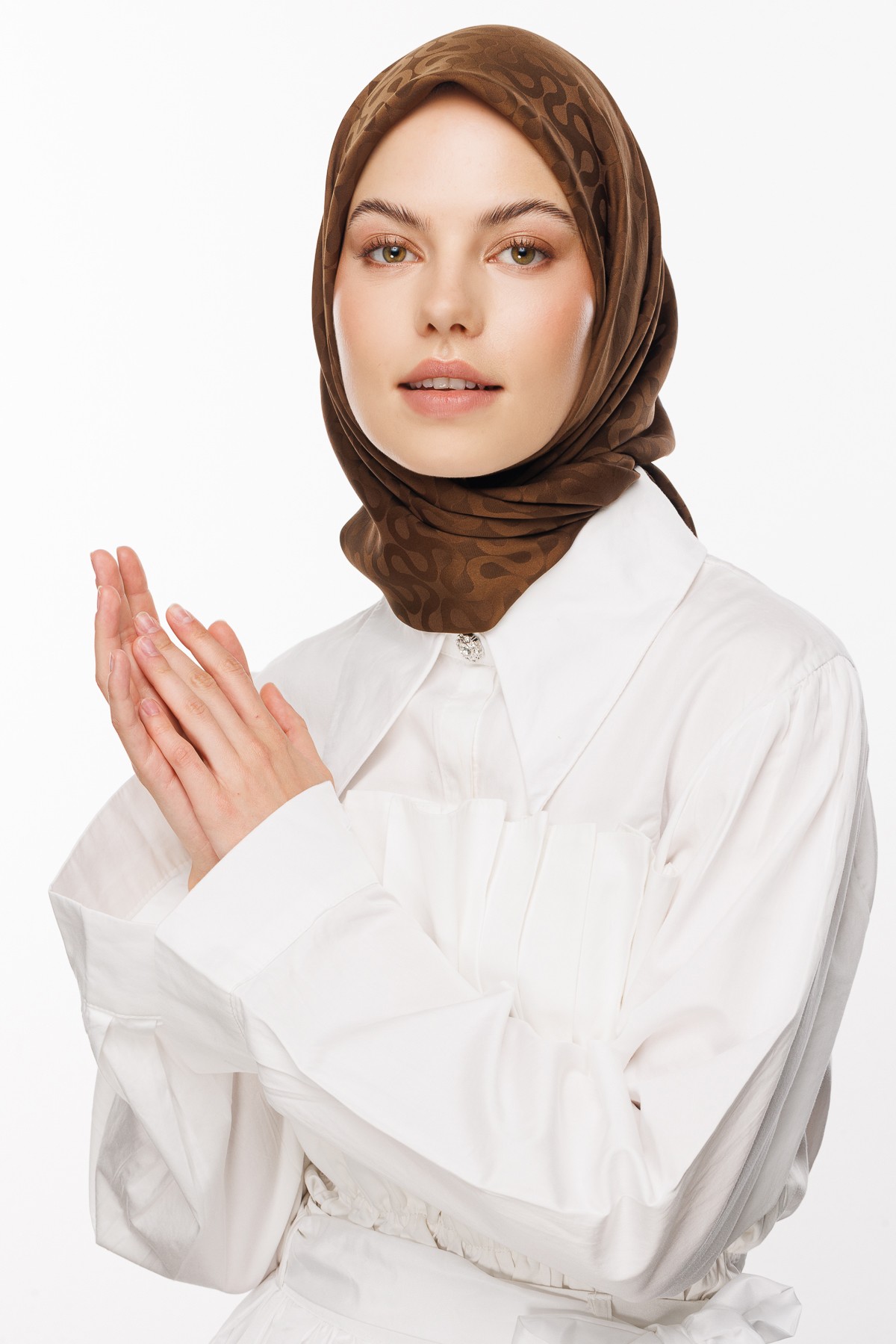 Moon Pattern Silky Jacquard Scarf - Brown