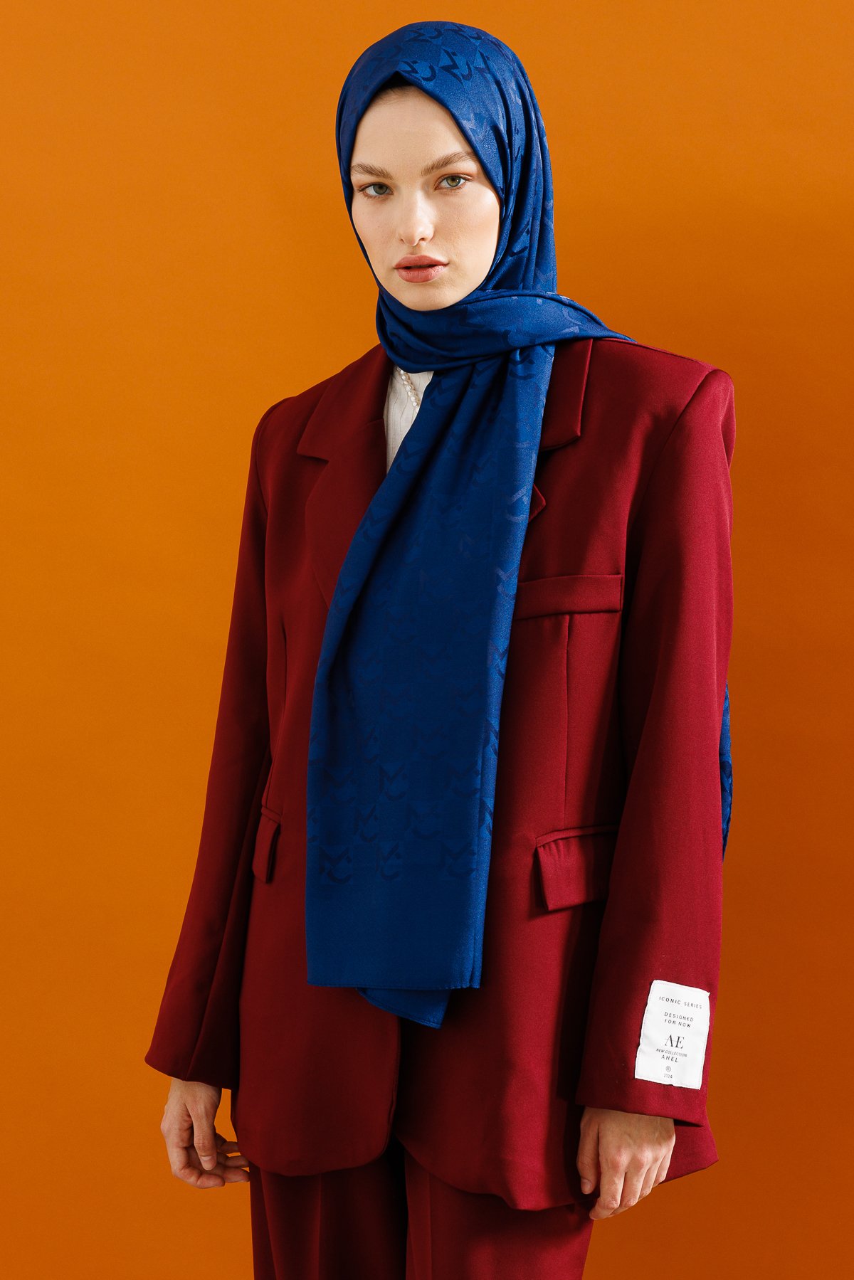 MC Pattern Jacquard Shawl - Navyblue