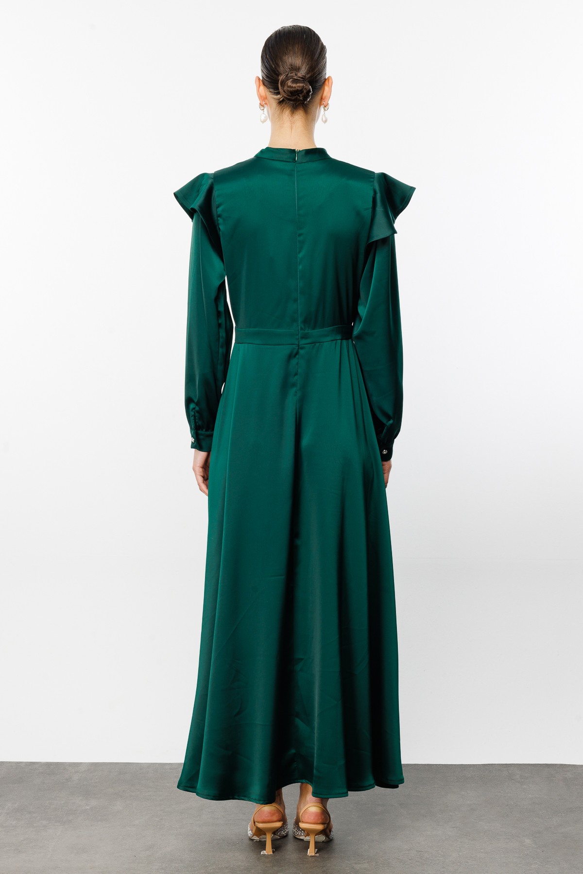 Flounce Shoulder Draped Satin Dress - Emerald