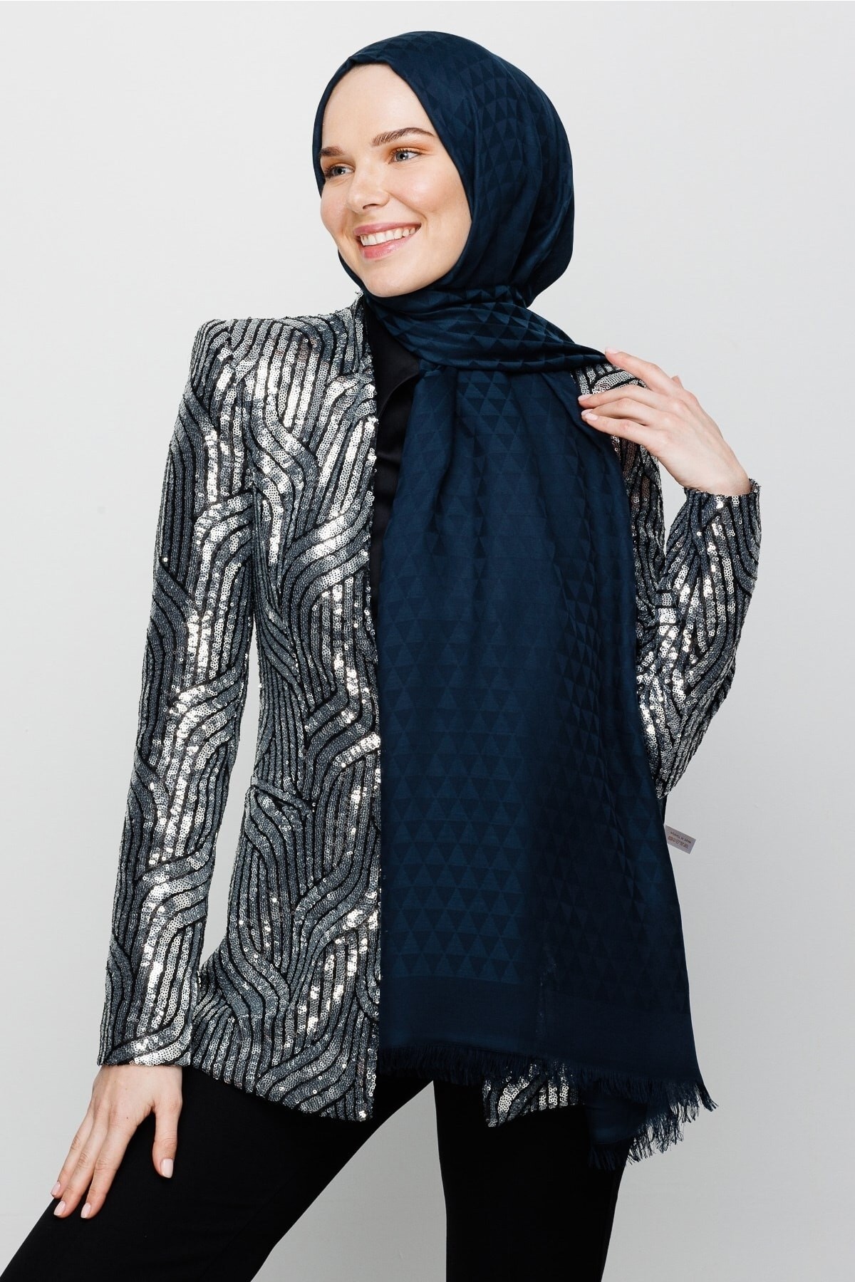 Prism Pattern Cotton Jacquard Hijab