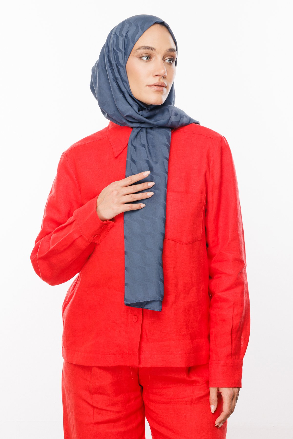 Wave Pattern Silky Jacquard Shawl - Anthracite