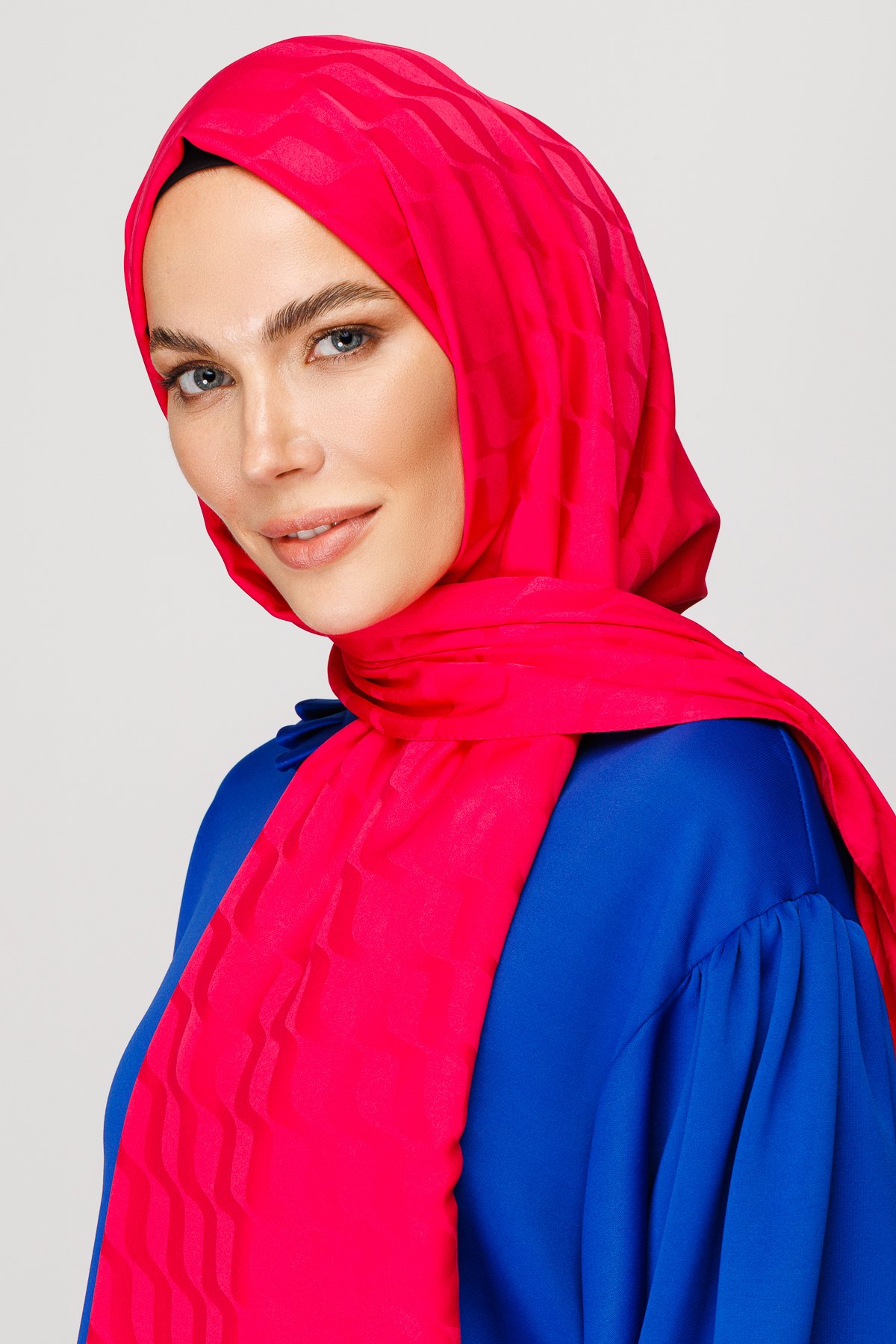 Wave Pattern Silky Jacquard Hijab