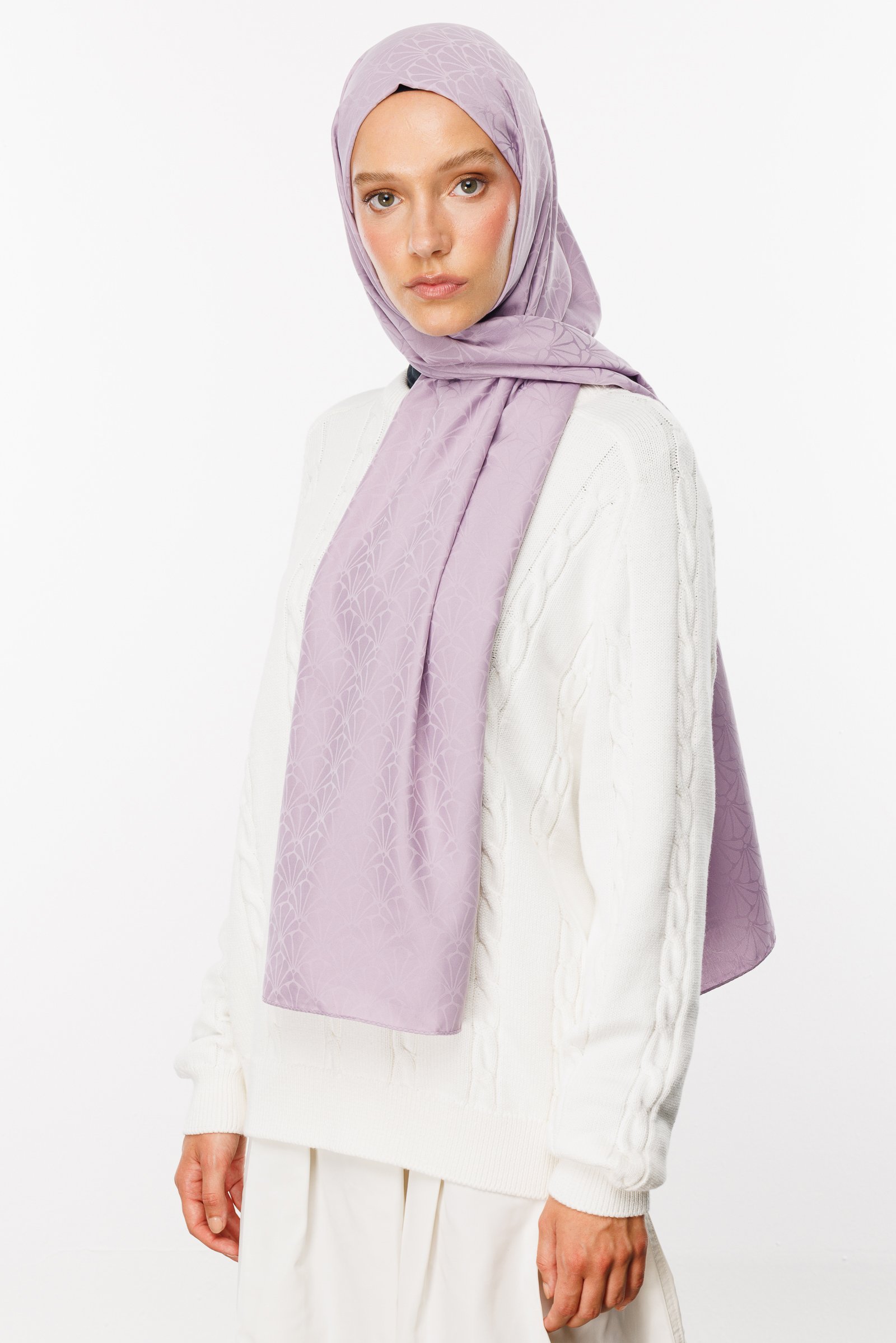 Lotus Pattern Silk Jacquard Shawl - Lilac