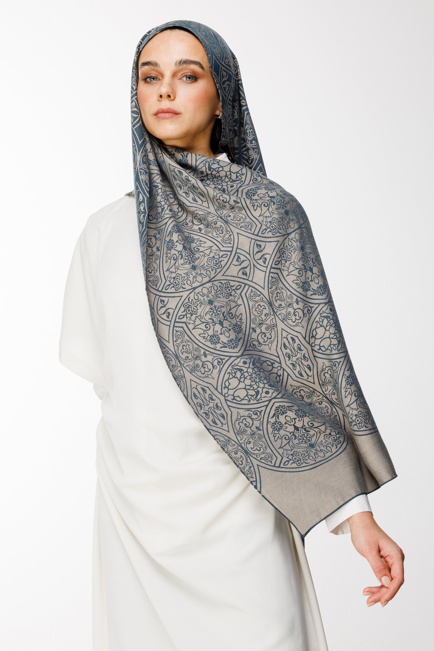 Morocco Pattern Double-Sided Shawl - Petrol Blue-Beige