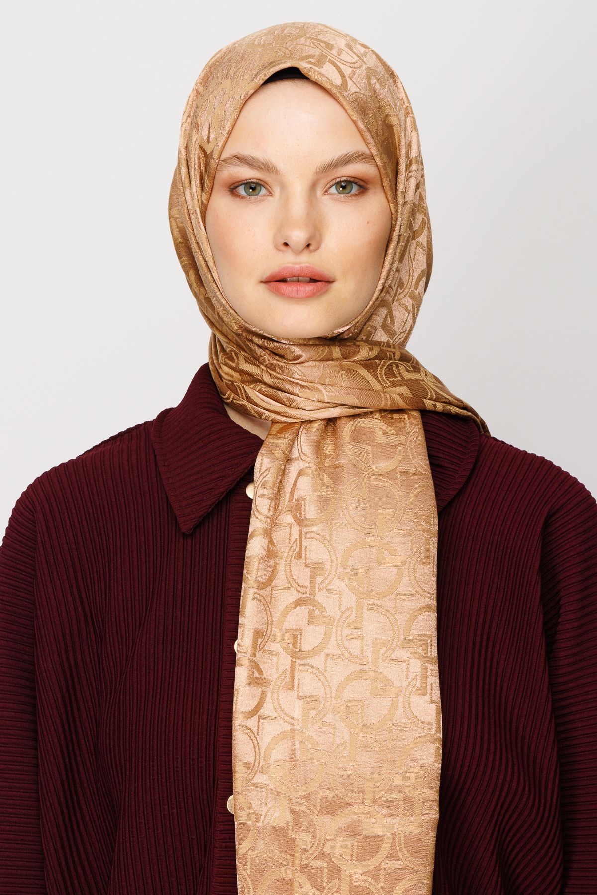 Longar Pattern Shiny Jacquard Shawl - Biscuit