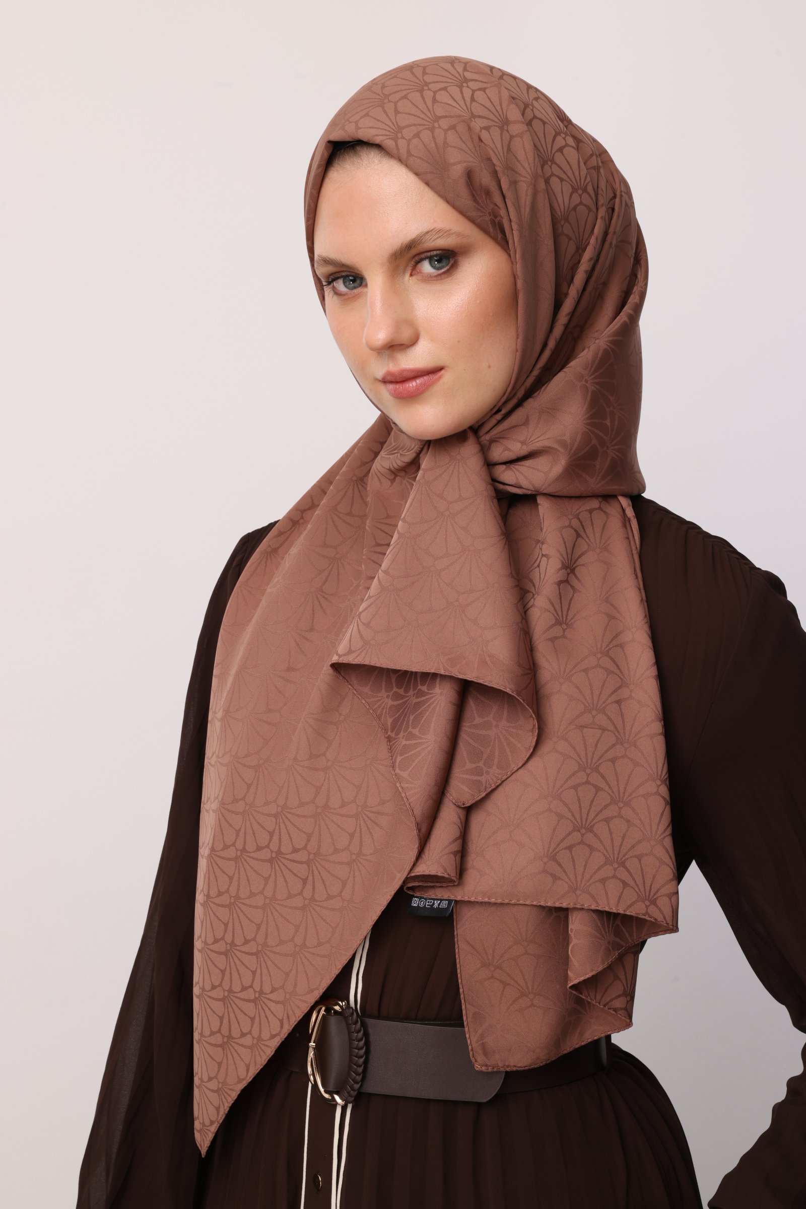Lotus Pattern Silk Jacquard Shawl - Waterside